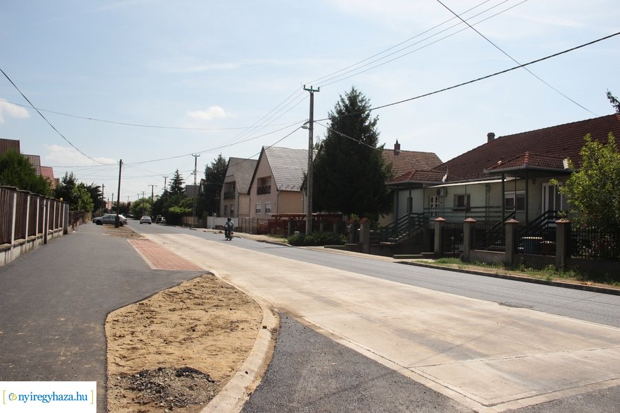 Helyszíni szemle a Szélsőbokori úton