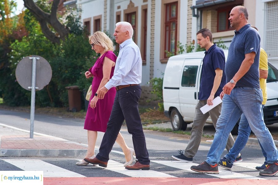 Helyszíni szemle a Szent István utcán 20220829