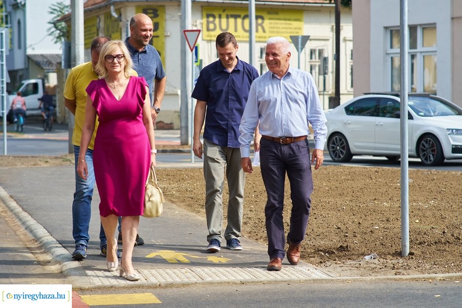 Helyszíni szemle a Szent István utcán 20220829