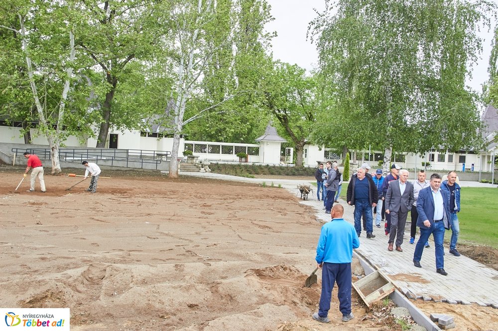 Helyszíni szemle a Tófürdőn