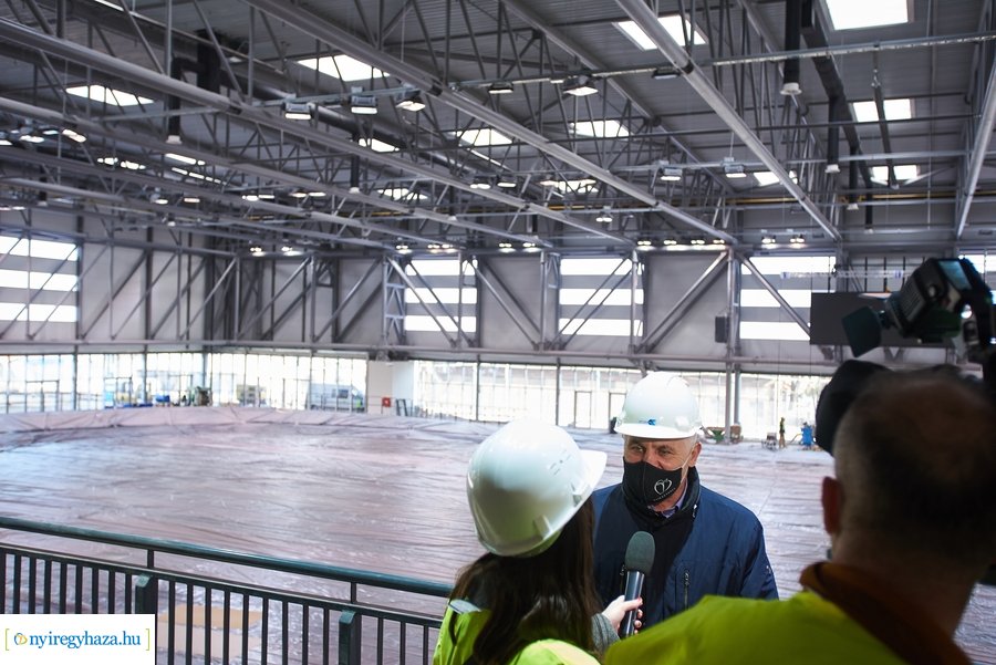 Helyszíni szemle az Atlétikai Centrumban