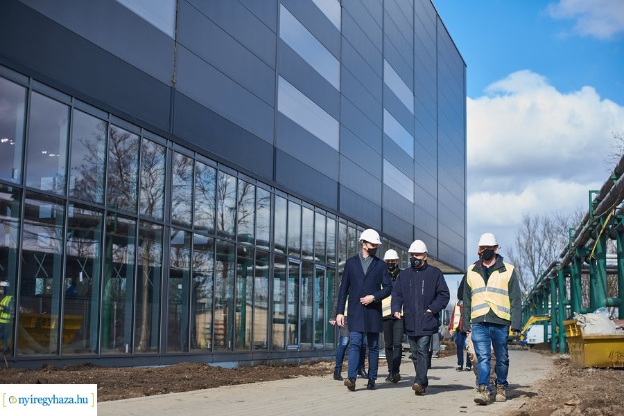 Helyszíni szemle az Atlétikai Centrumban