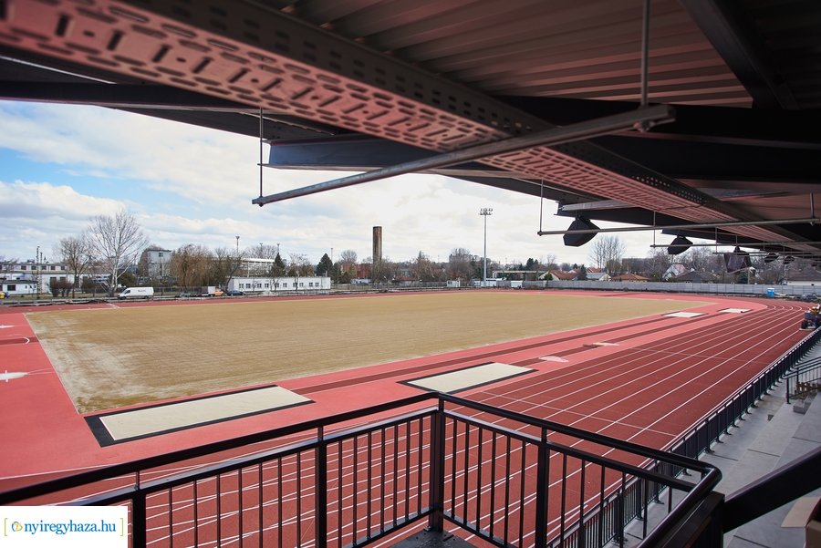 Helyszíni szemle az Atlétikai Centrumban