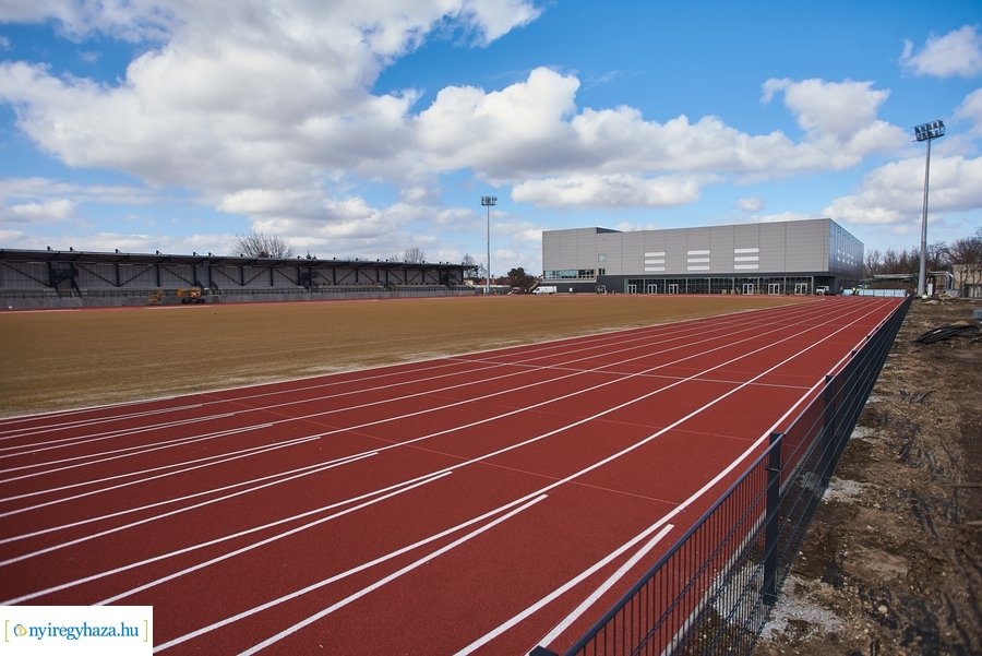 Helyszíni szemle az Atlétikai Centrumban