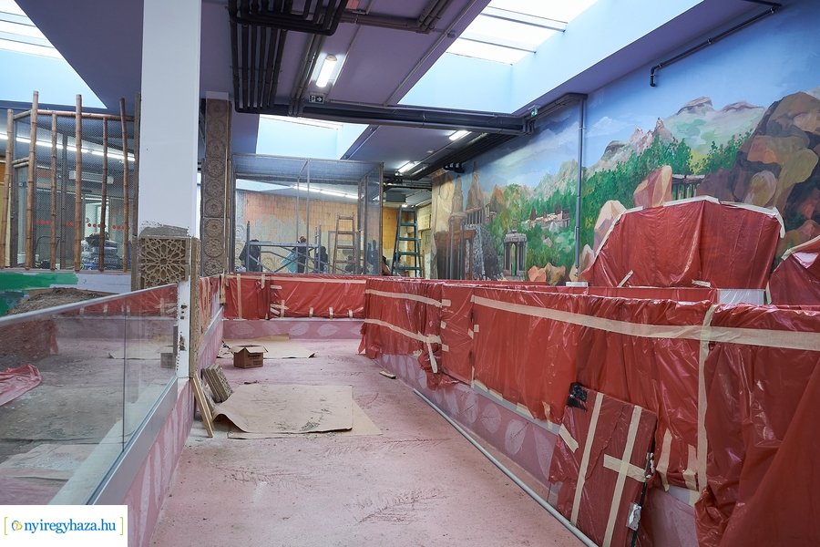 Helyszíni szemle az India-házban