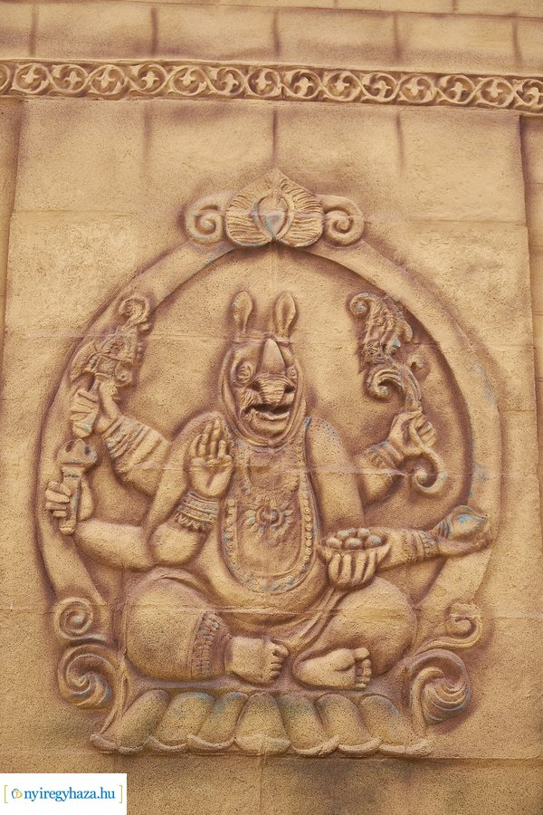 Helyszíni szemle az India-házban