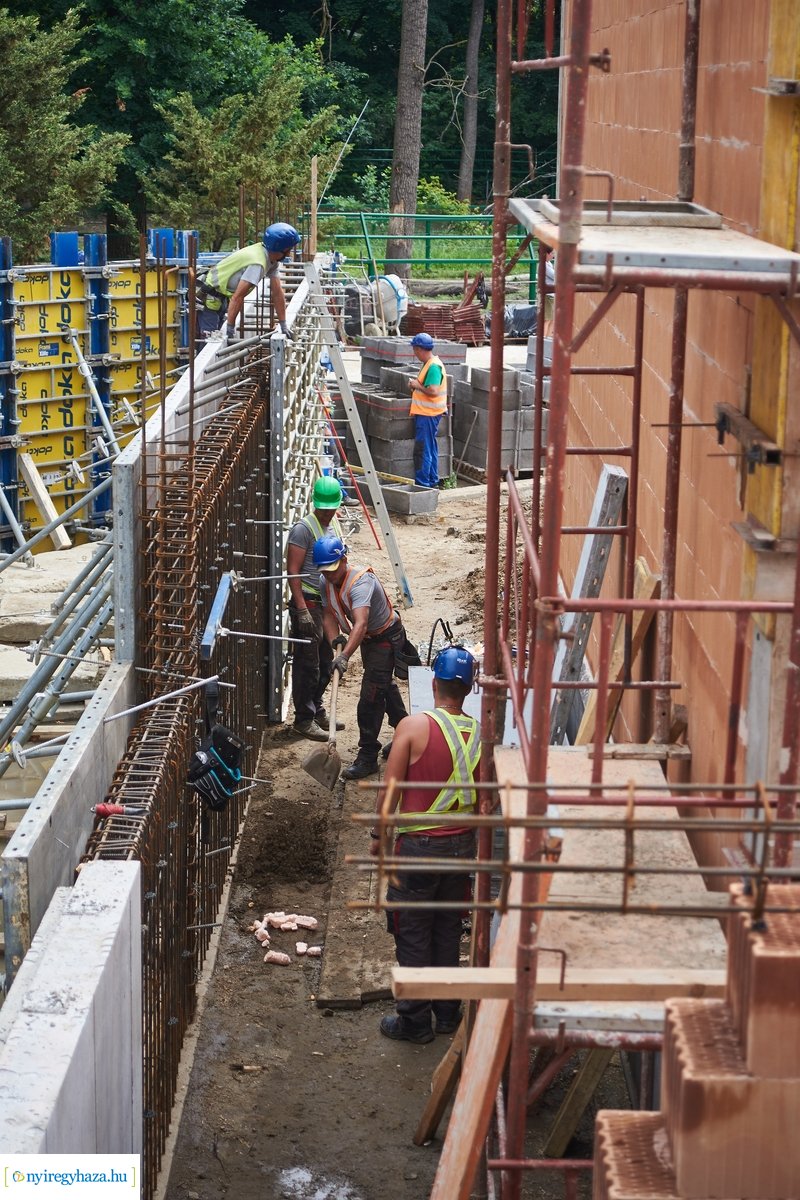 Helyszíni szemle az Indiaház és Madárröpde munkálatainál
