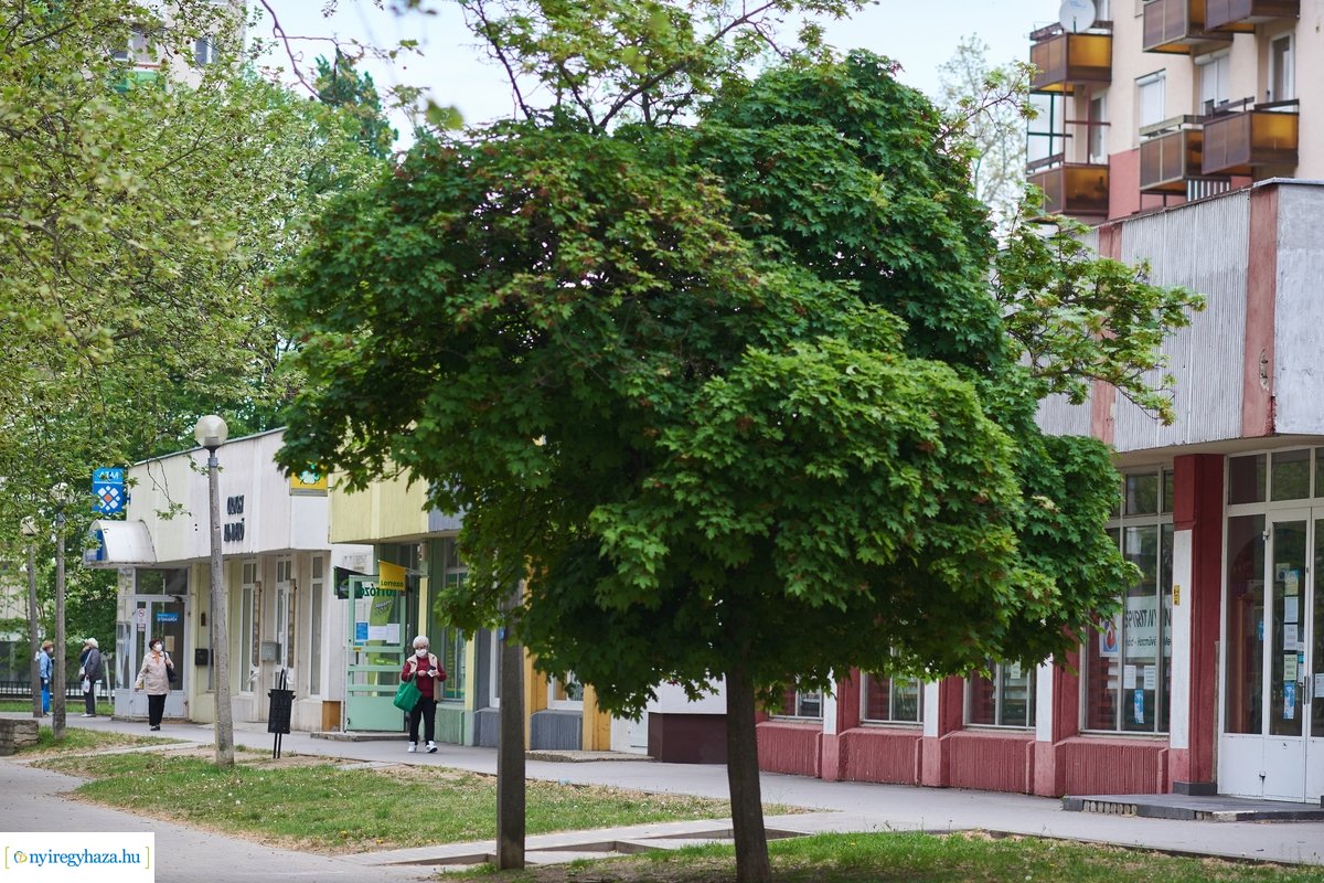 Hétköznap délelőtt Jósavárosban 200430