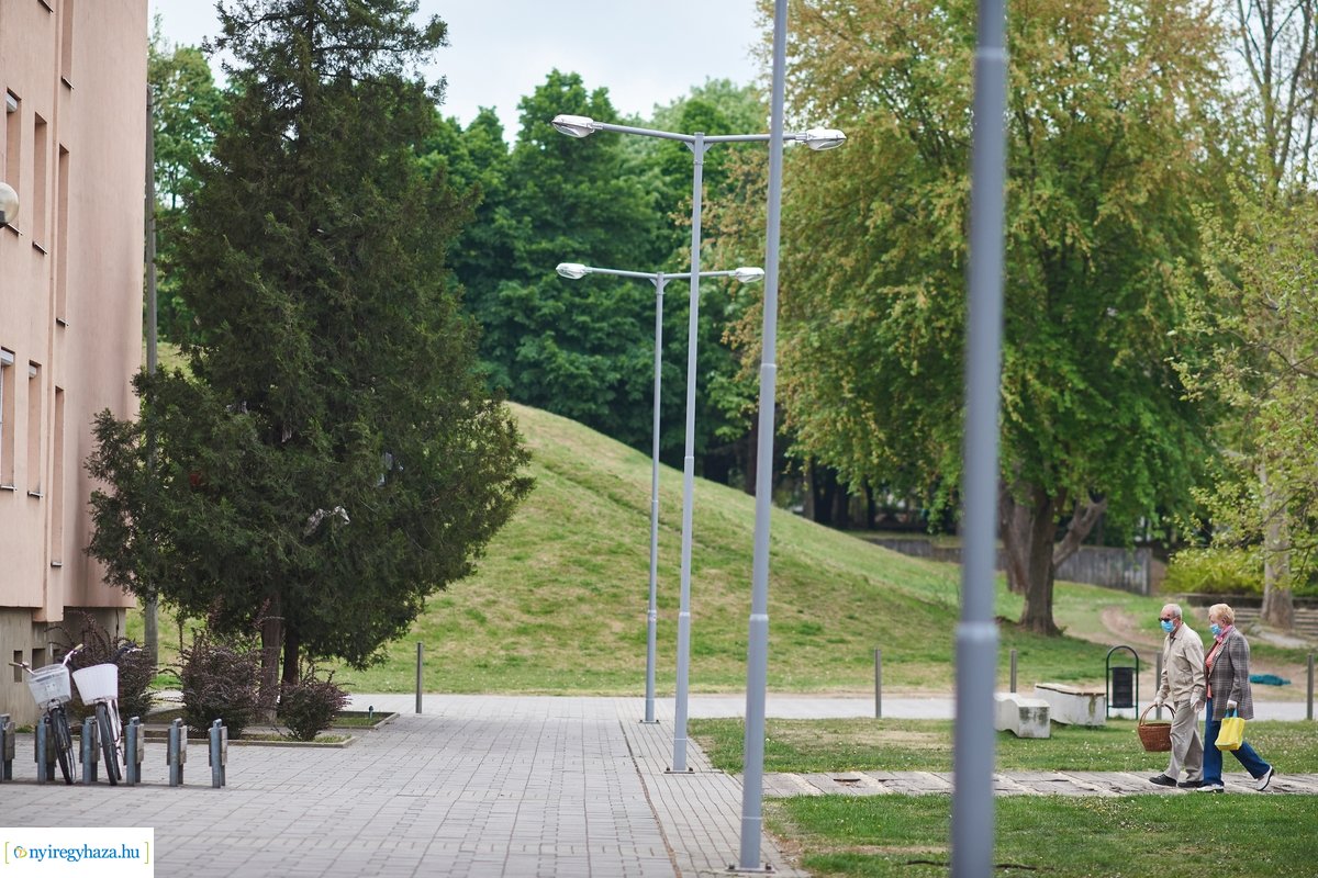Hétköznap délelőtt Jósavárosban 200430
