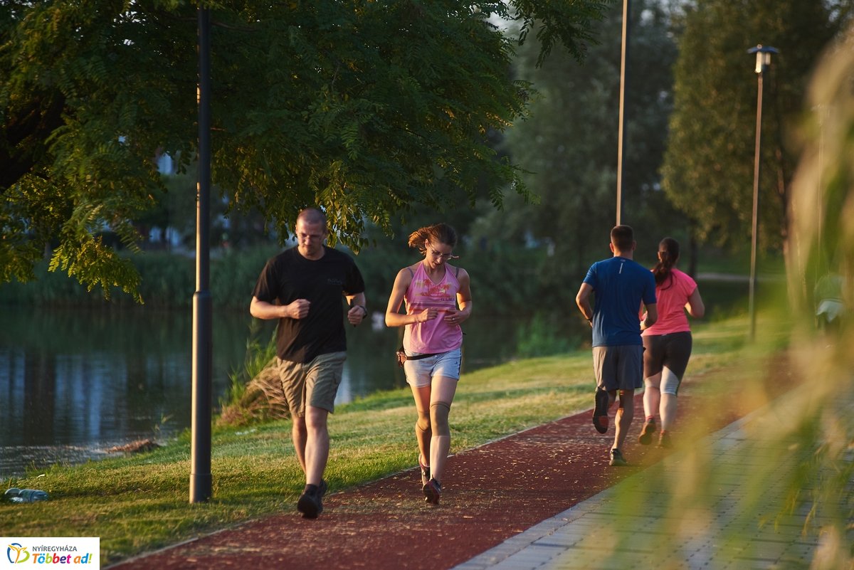 Hétköznapi pillanatok a Bujtosi Városligetben