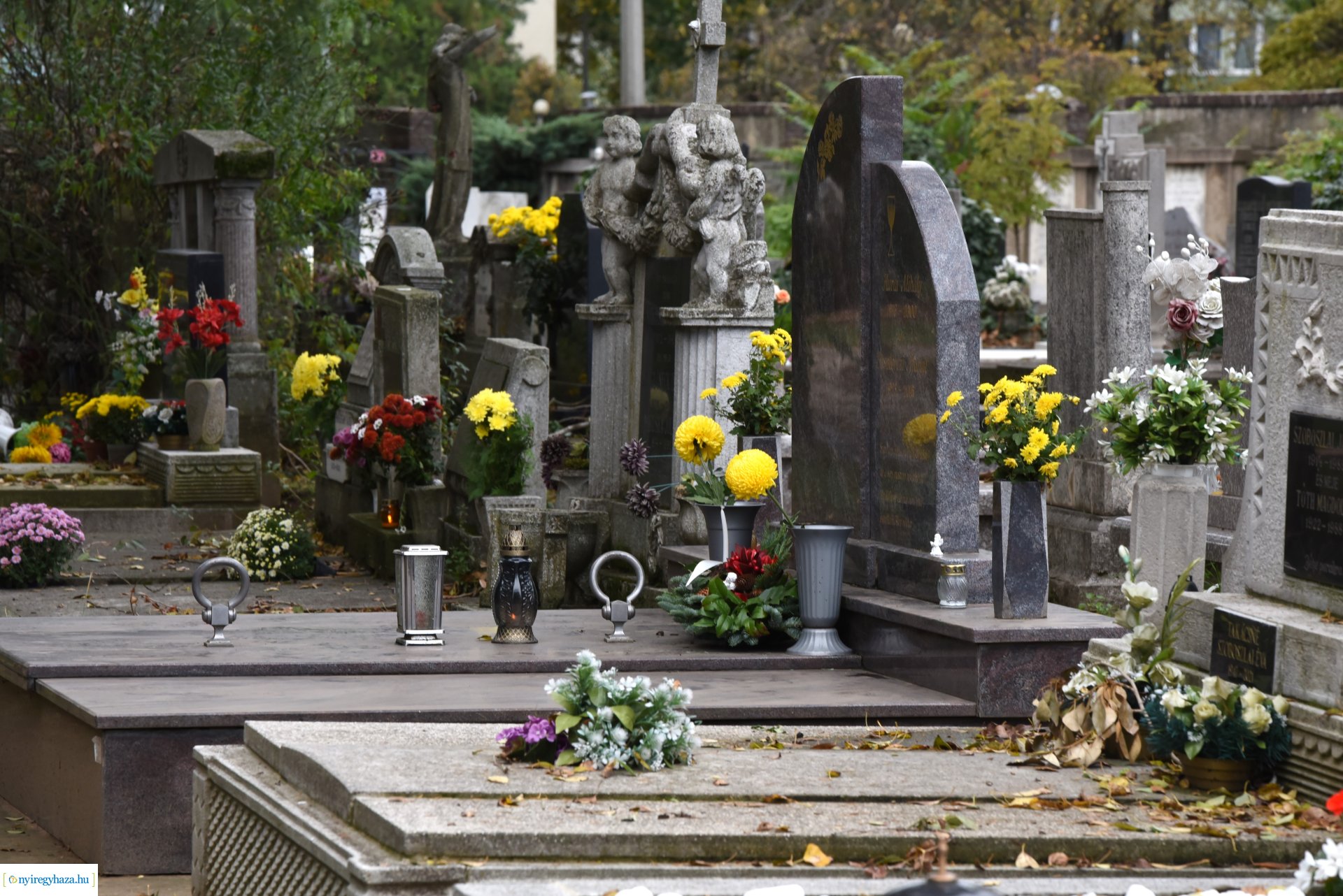 Hétvégén is sokan látogattak ki  az Északi Temtőbe