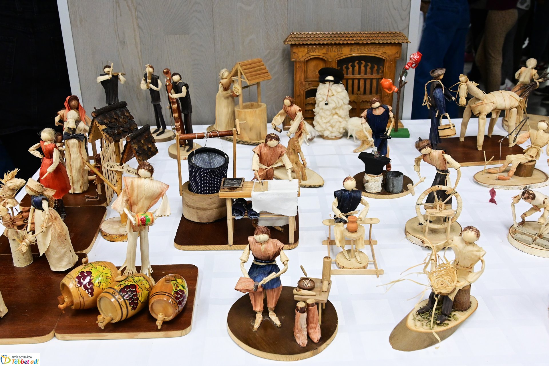 Hímestojás és csuhébaba kiállításmegnyitó a Kállay Gyűjteményben