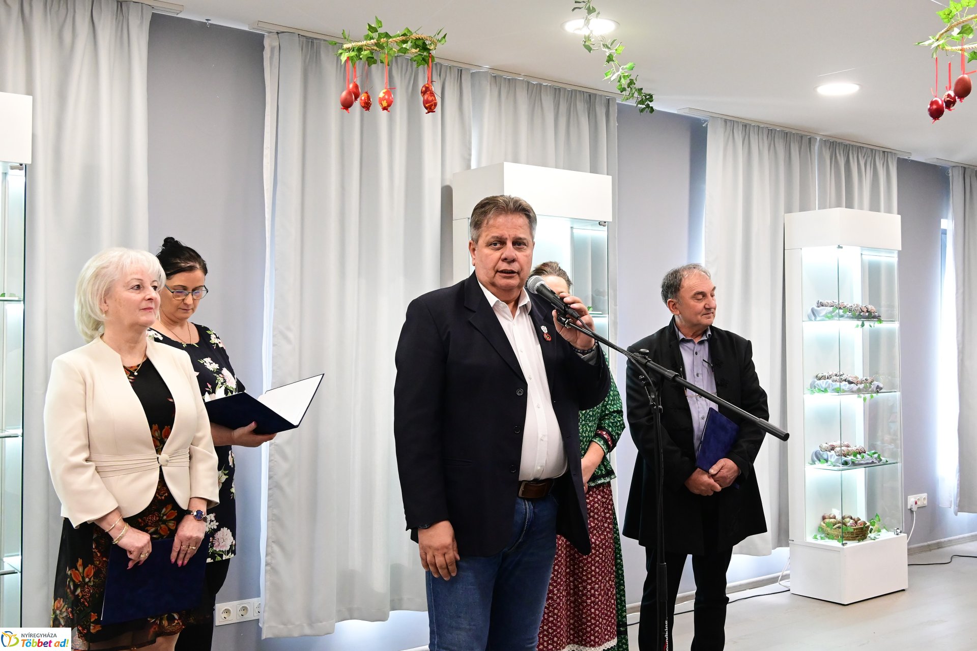 Hímestojás és csuhébaba kiállításmegnyitó a Kállay Gyűjteményben