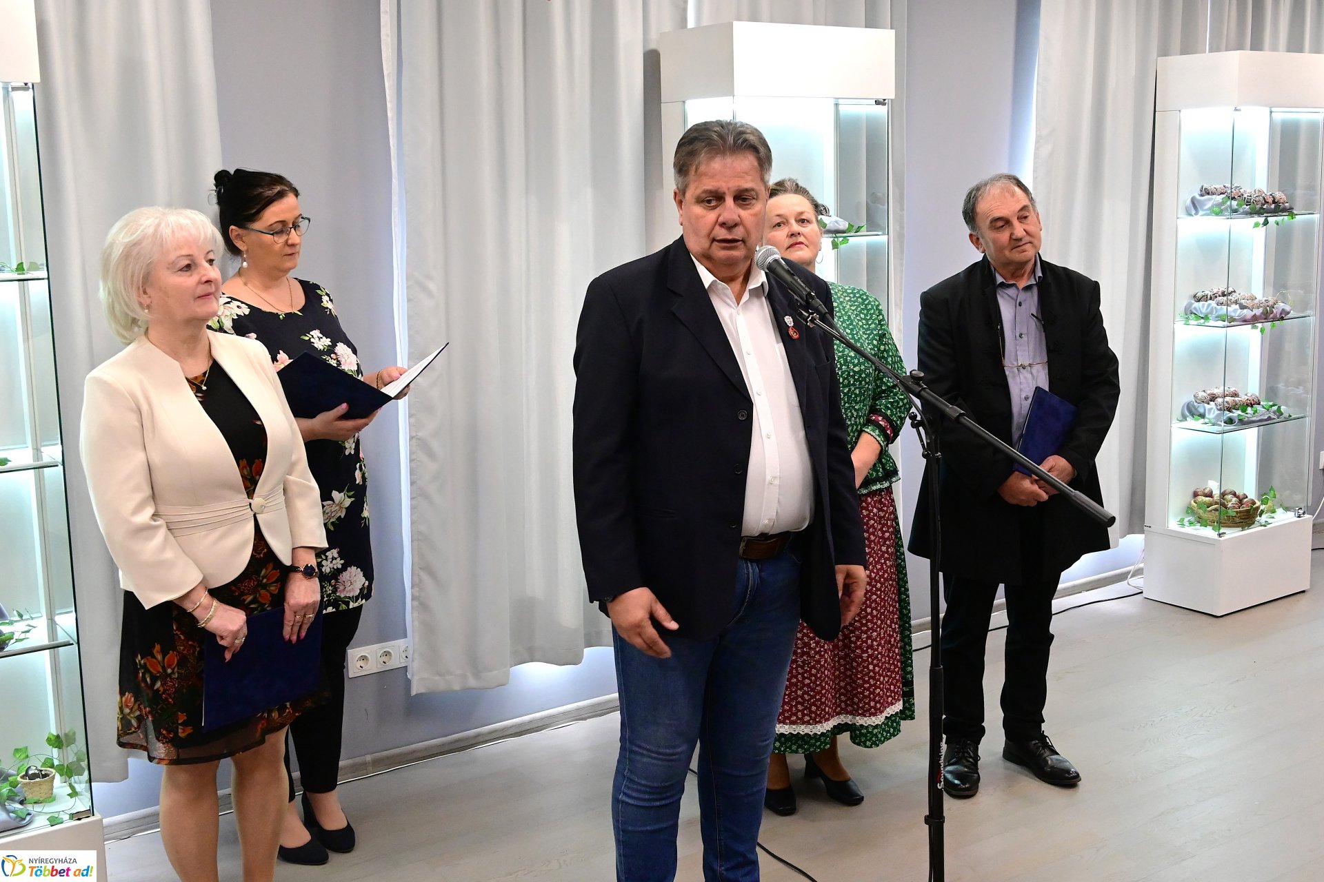 Hímestojás és csuhébaba kiállításmegnyitó a Kállay Gyűjteményben