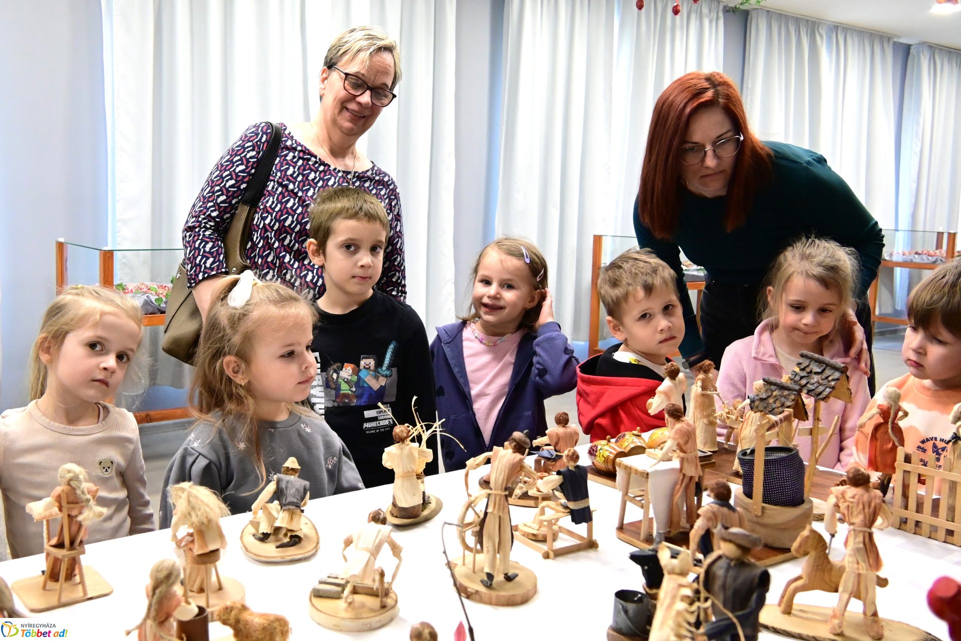 Hímestojás és csuhébaba kiállításmegnyitó a Kállay Gyűjteményben