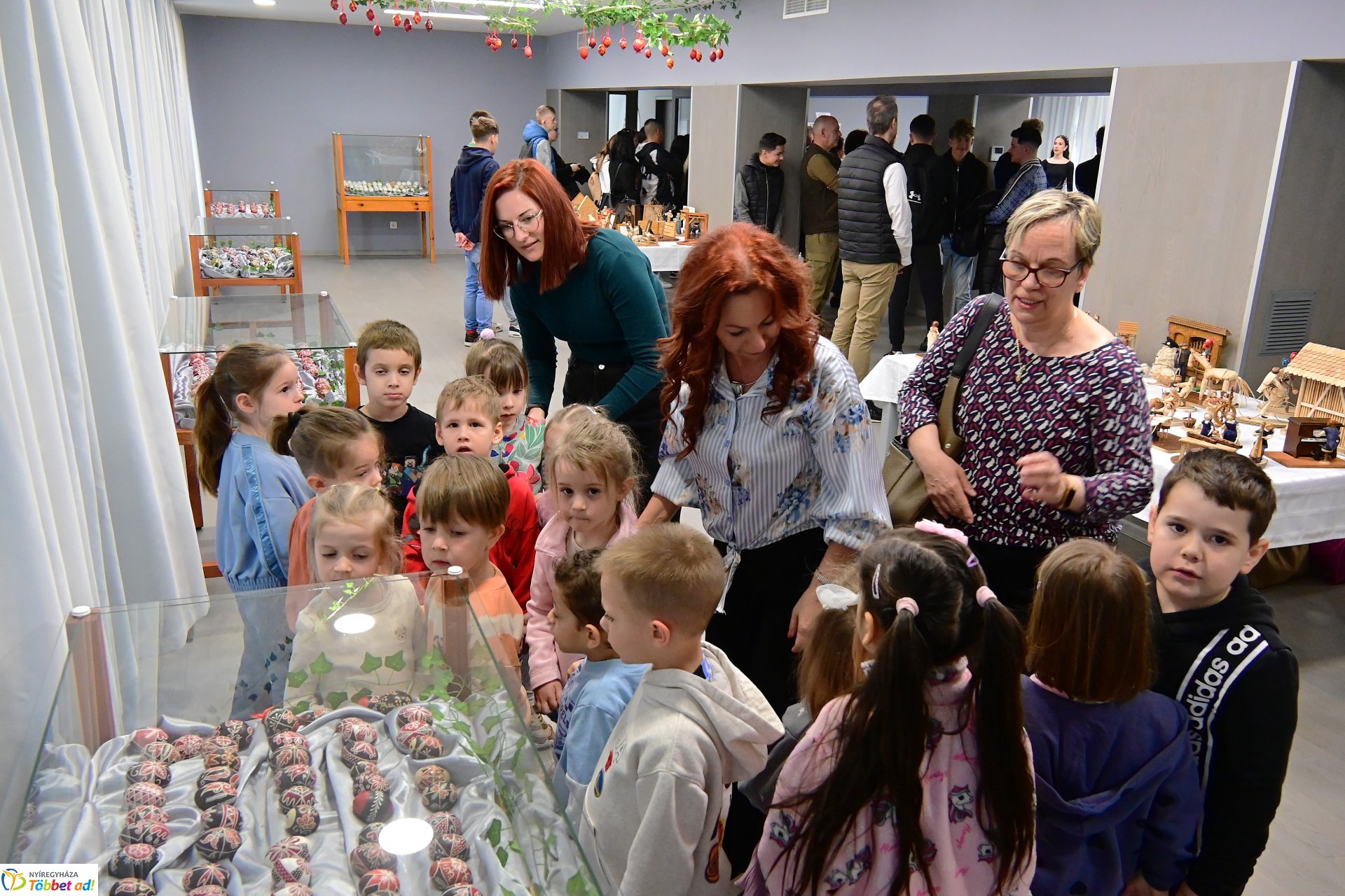 Hímestojás és csuhébaba kiállításmegnyitó a Kállay Gyűjteményben