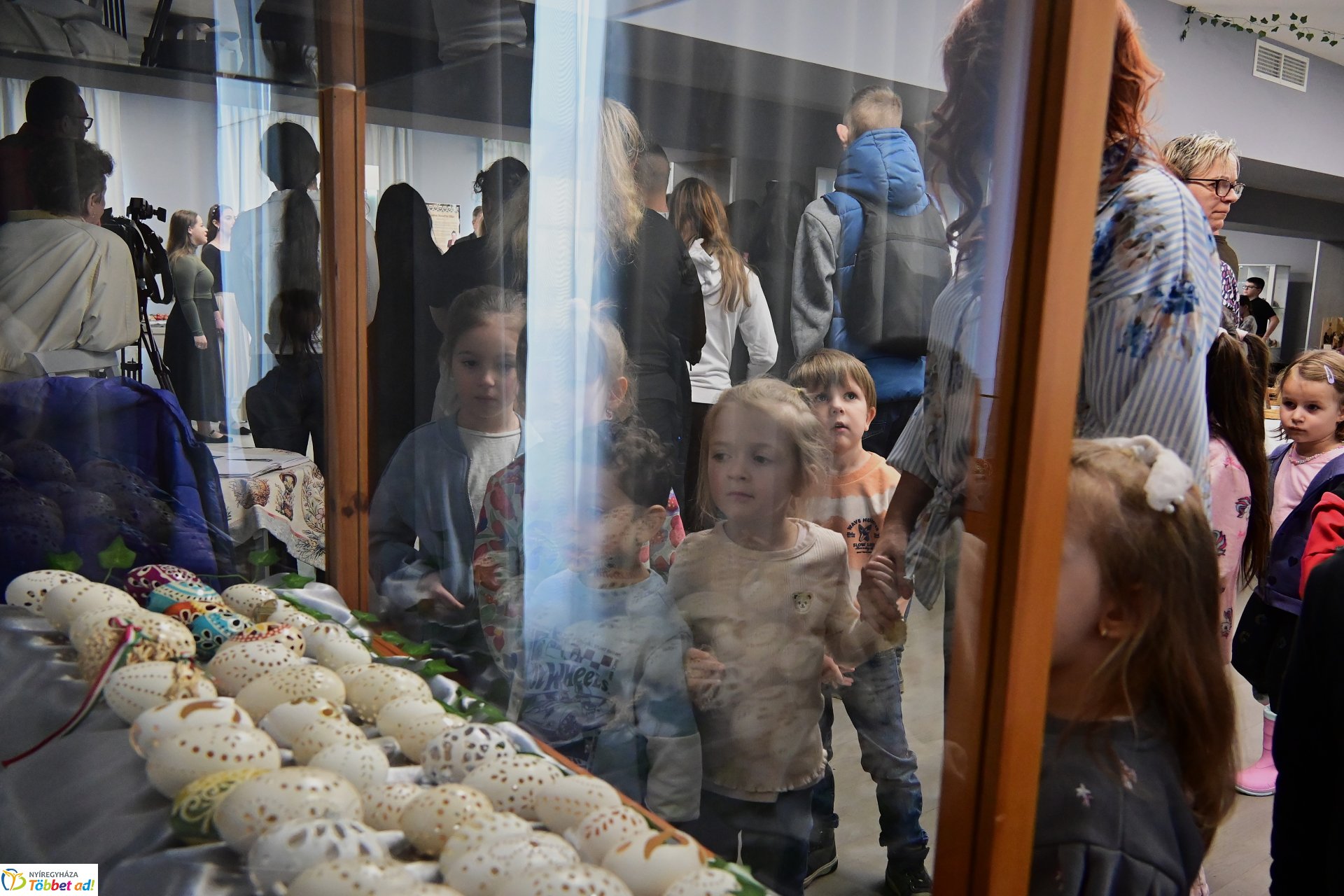 Hímestojás és csuhébaba kiállításmegnyitó a Kállay Gyűjteményben