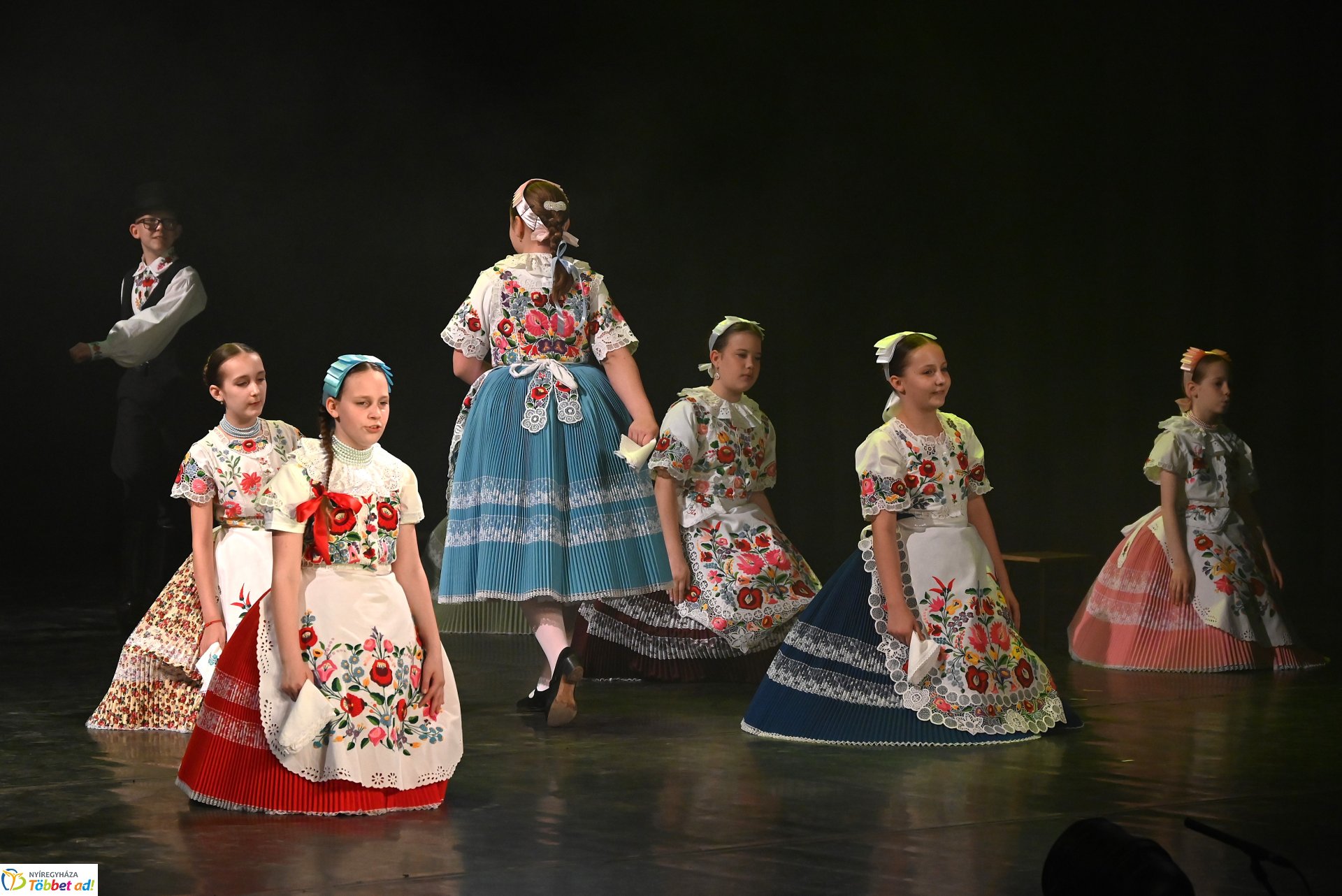 Hol  talállak este vajon...a Szabolcs Néptáncegyüttes nyilvános főpróbája