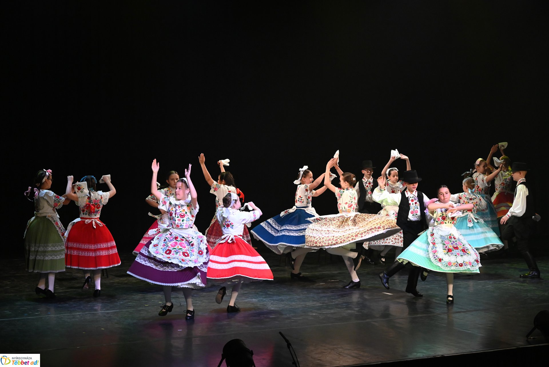 Hol  talállak este vajon...a Szabolcs Néptáncegyüttes nyilvános főpróbája
