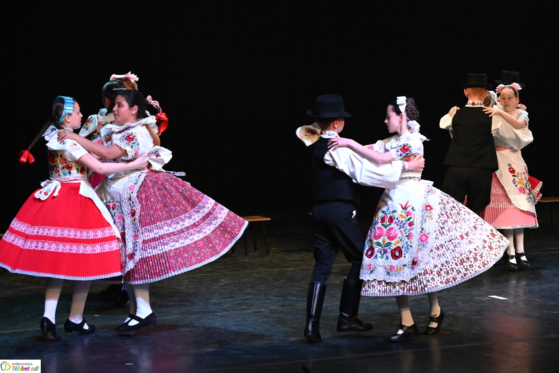 Hol  talállak este vajon...a Szabolcs Néptáncegyüttes nyilvános főpróbája