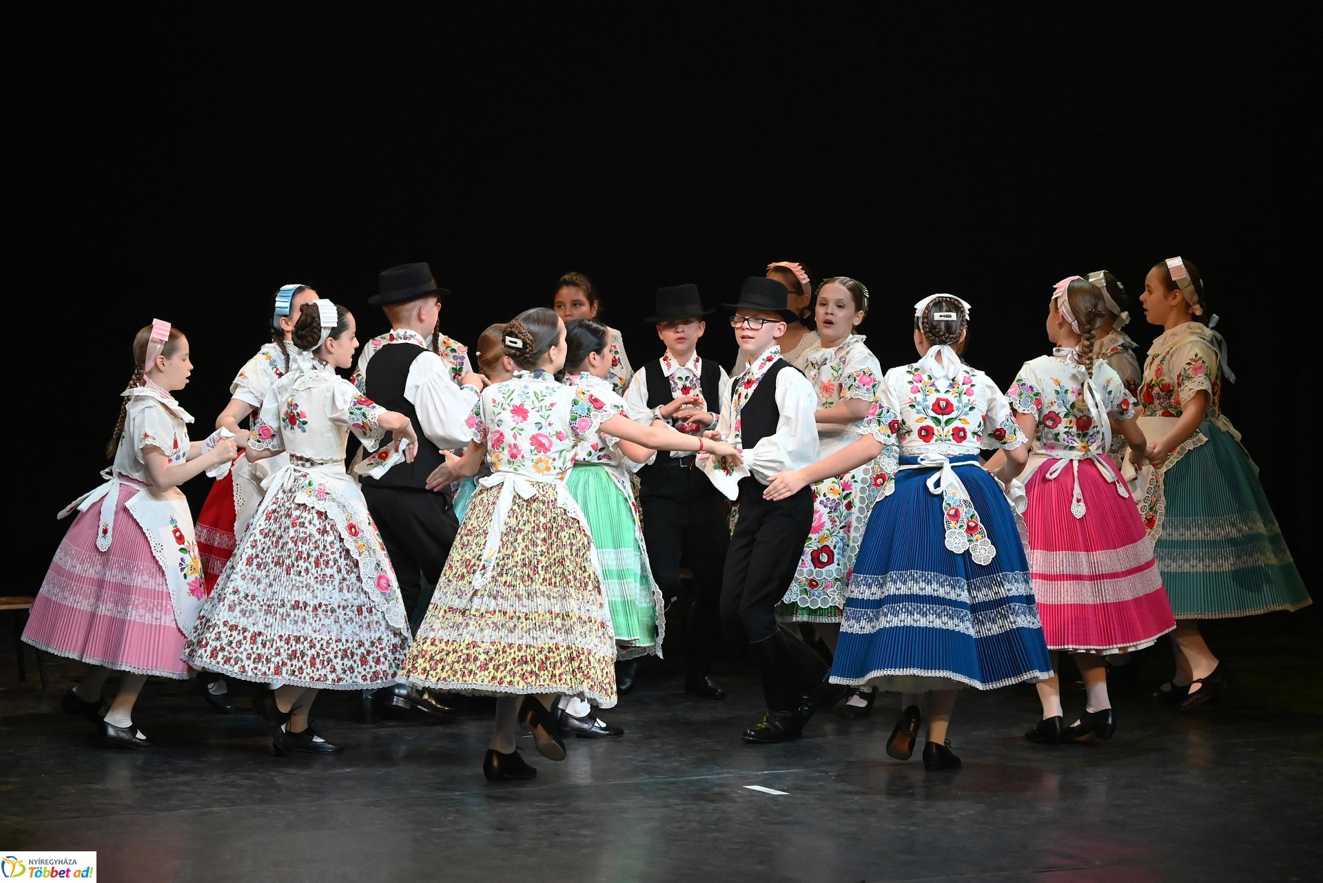 Hol  talállak este vajon...a Szabolcs Néptáncegyüttes nyilvános főpróbája