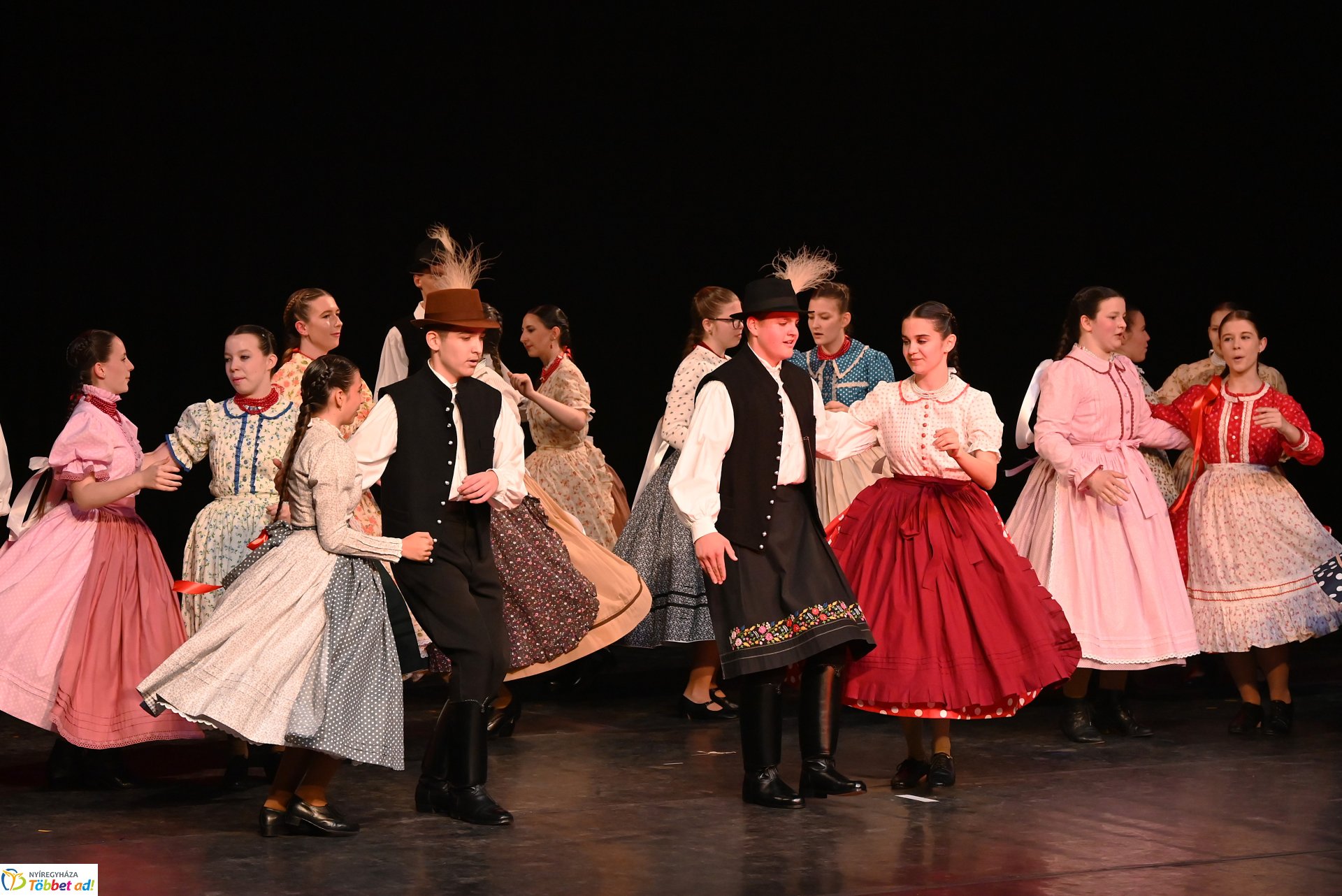 Hol  talállak este vajon...a Szabolcs Néptáncegyüttes nyilvános főpróbája