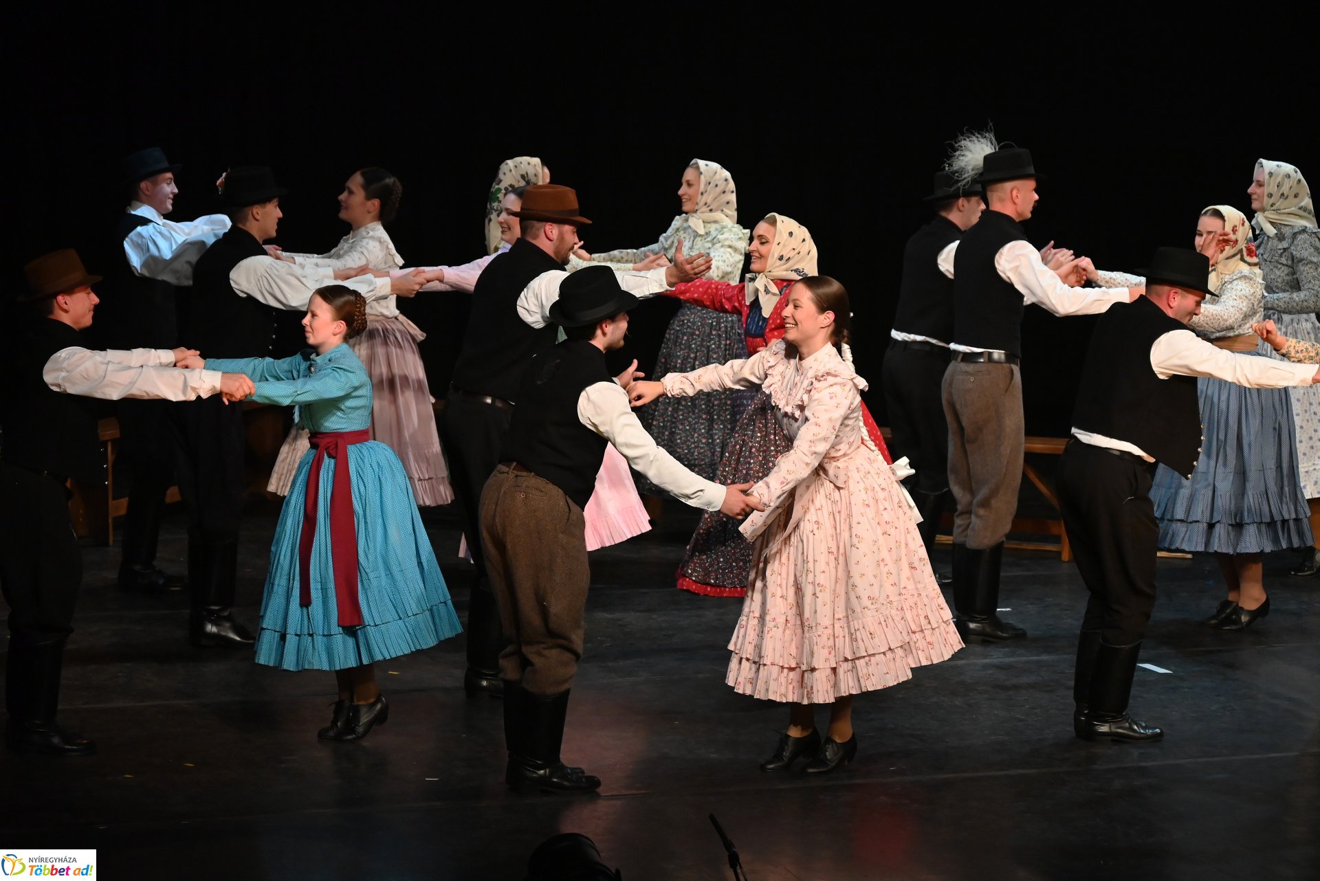 Hol  talállak este vajon...a Szabolcs Néptáncegyüttes nyilvános főpróbája