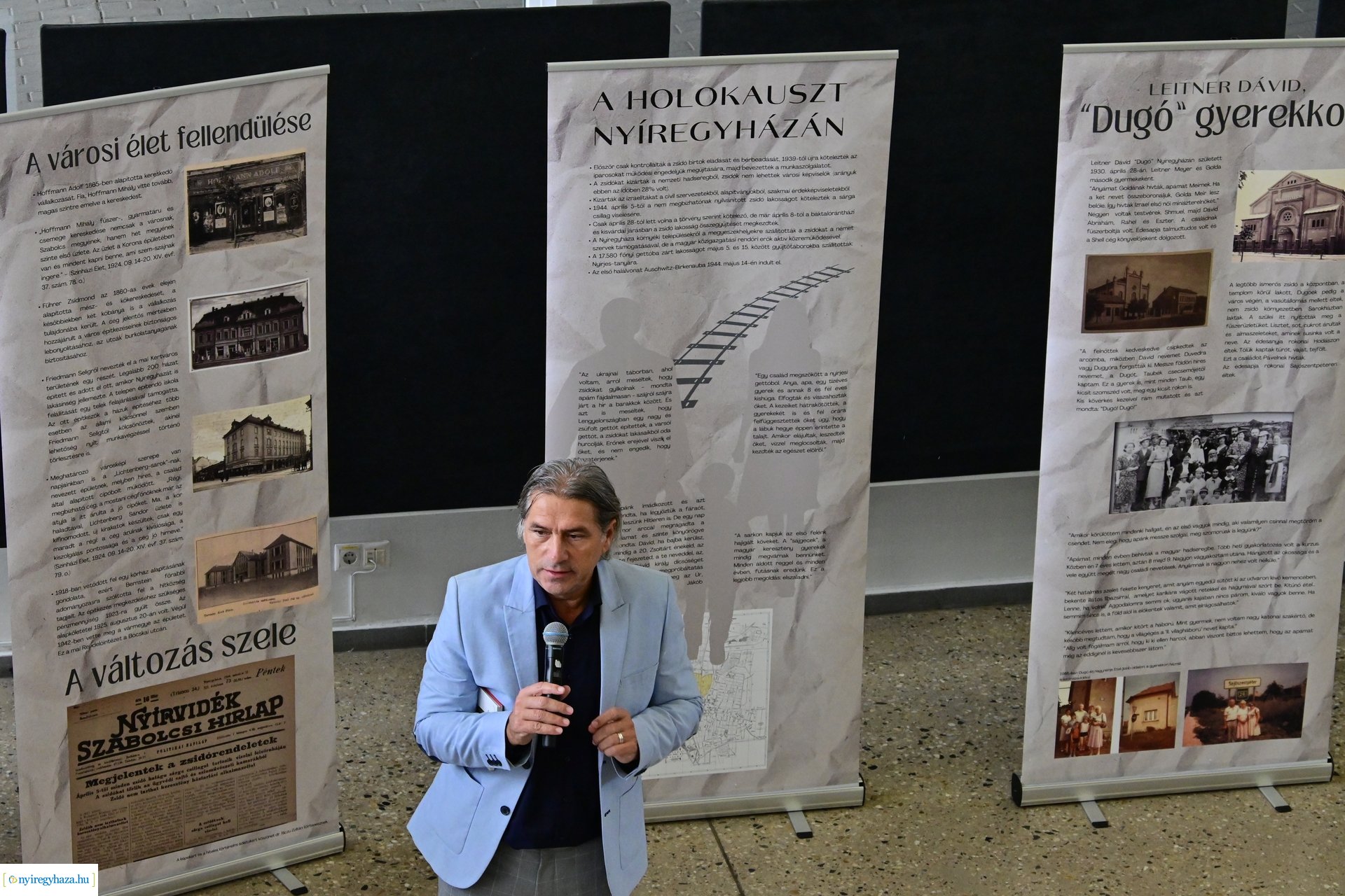 Holokauszt kiállítás a művelődési házban 20241011