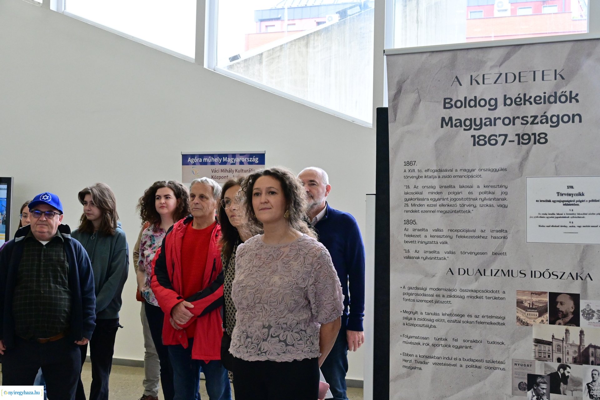 Holokauszt kiállítás a művelődési házban 20241011