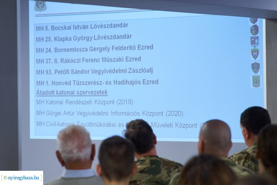 Honvédelmi előadás a Kállay Házban