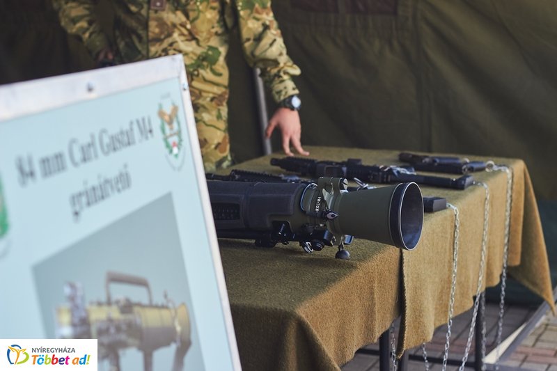 Honvédelmi előadás a múzeumban