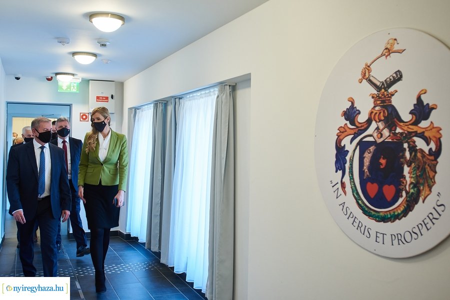 Honvédelmi miniszter előadása a Kállay Házban