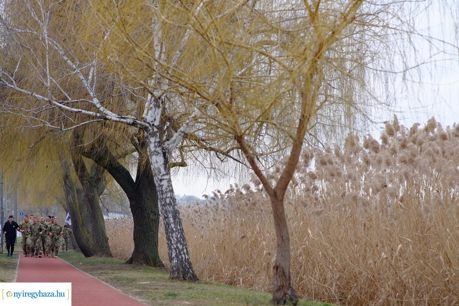 Honvédségi futás a Ligetben