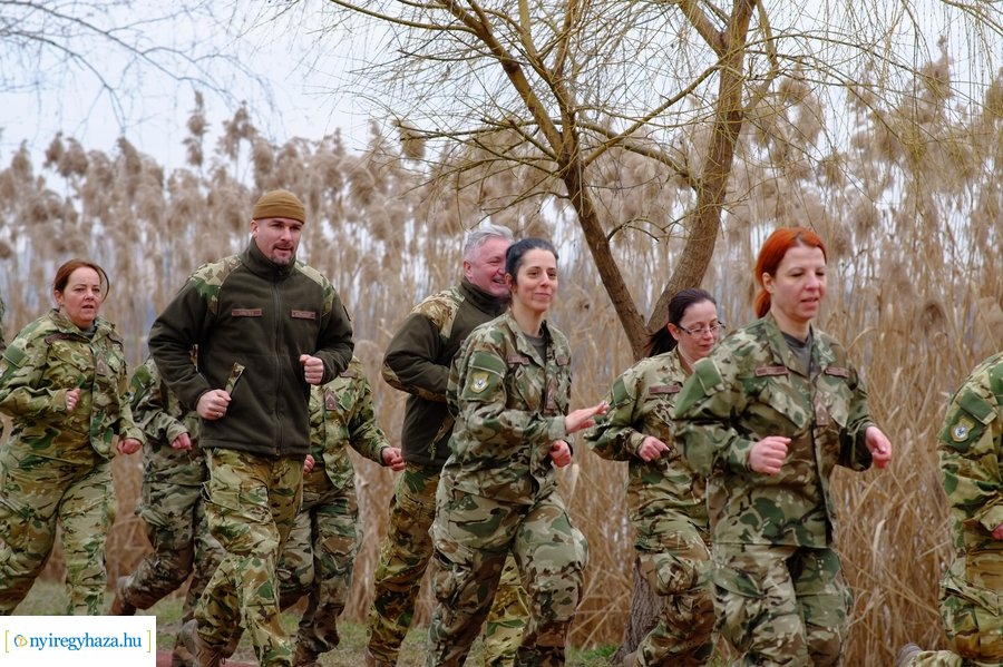 Honvédségi futás a Ligetben