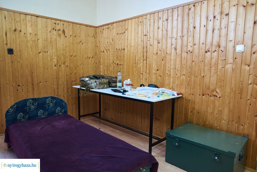 Honvédségi mobil oltóállomás Nábrádon