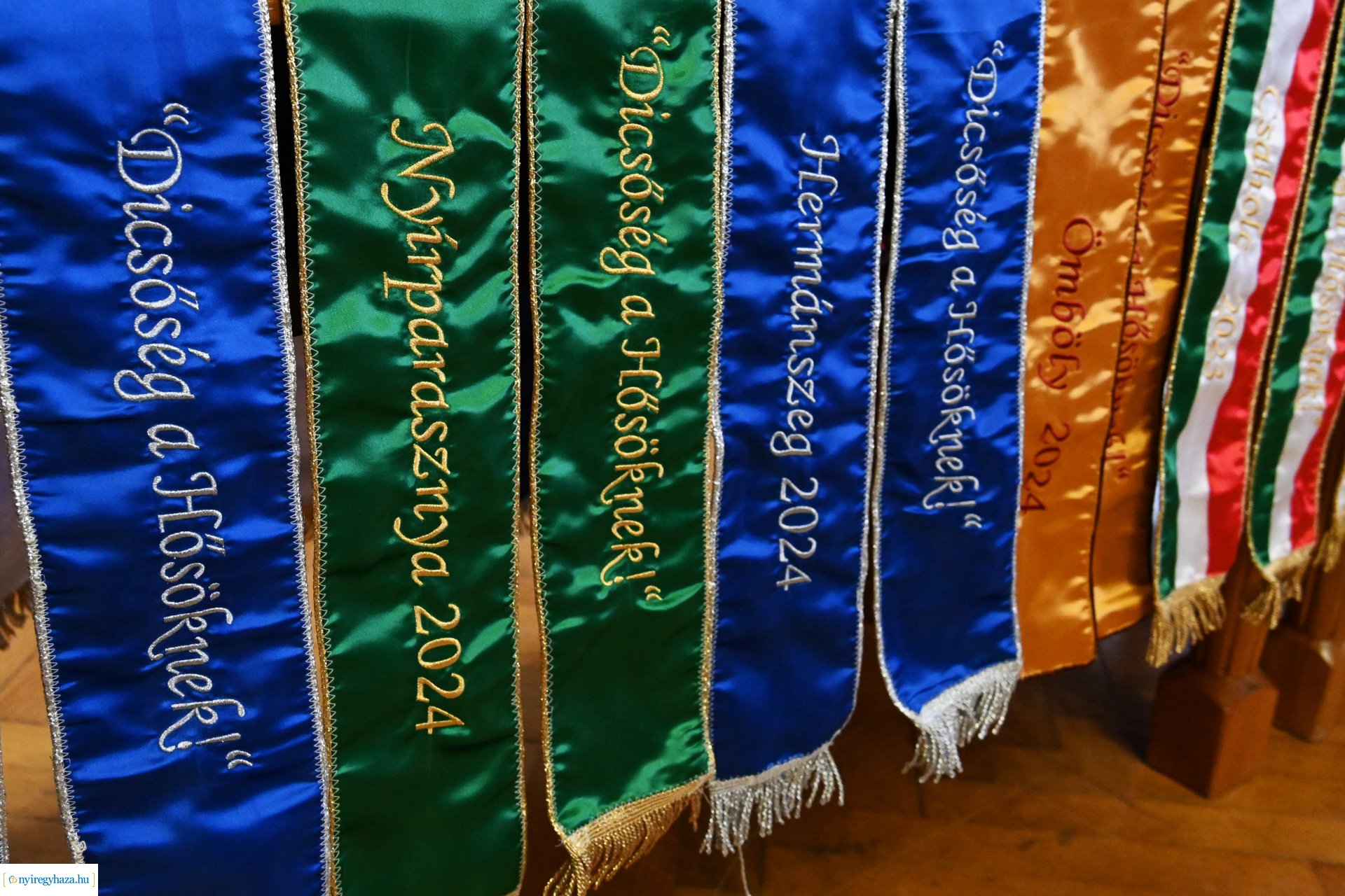 Honvédsuli Egyesület - csapatzászló átadás