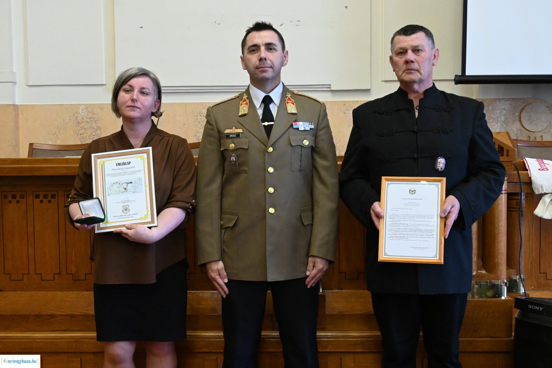 Honvédsuli Egyesület - csapatzászló átadás