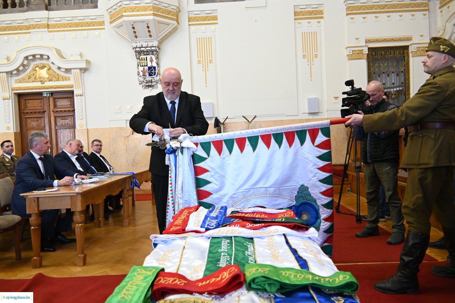 Honvédsuli Egyesület - csapatzászló átadás