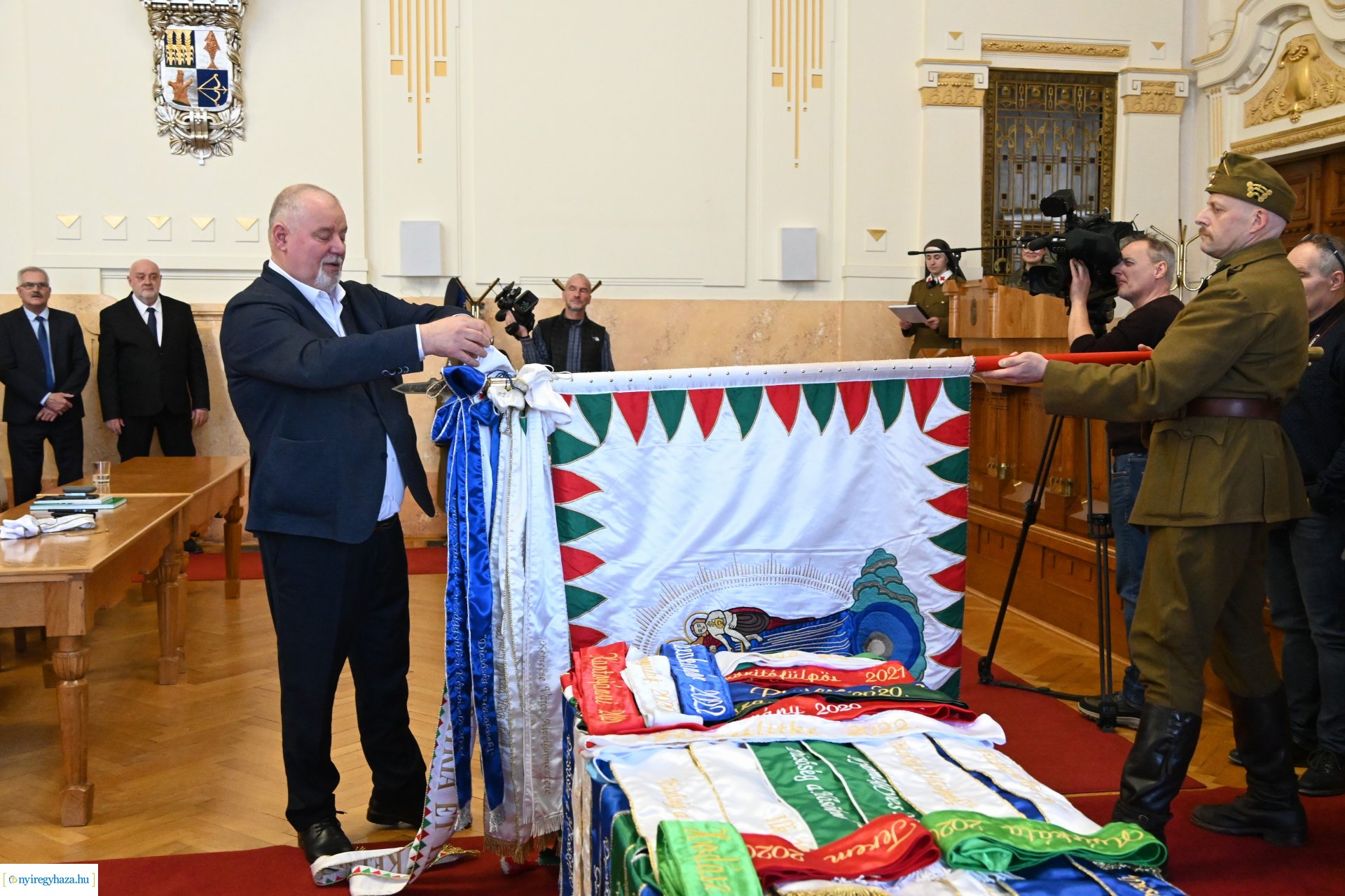 Honvédsuli Egyesület - csapatzászló átadás