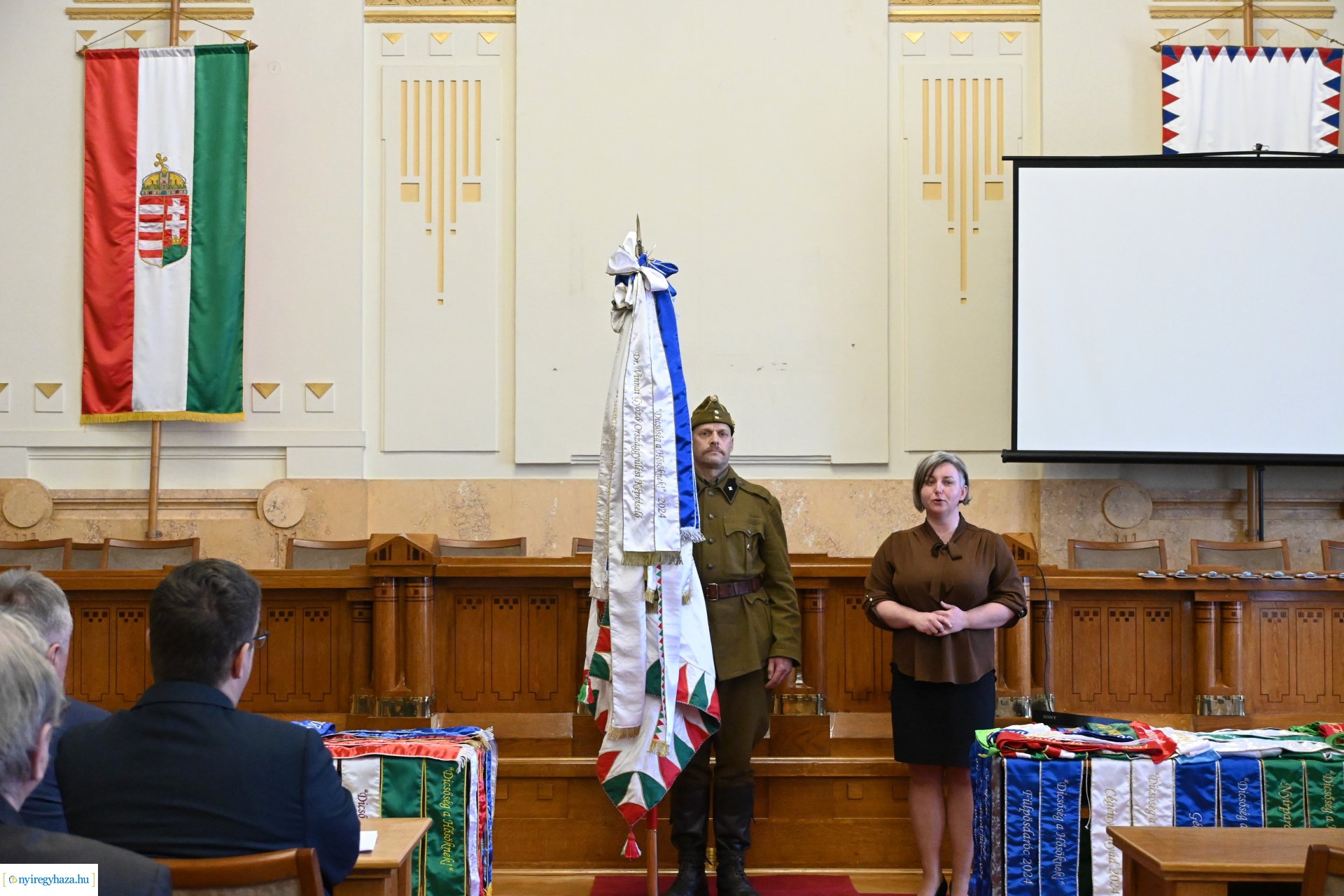 Honvédsuli Egyesület - csapatzászló átadás