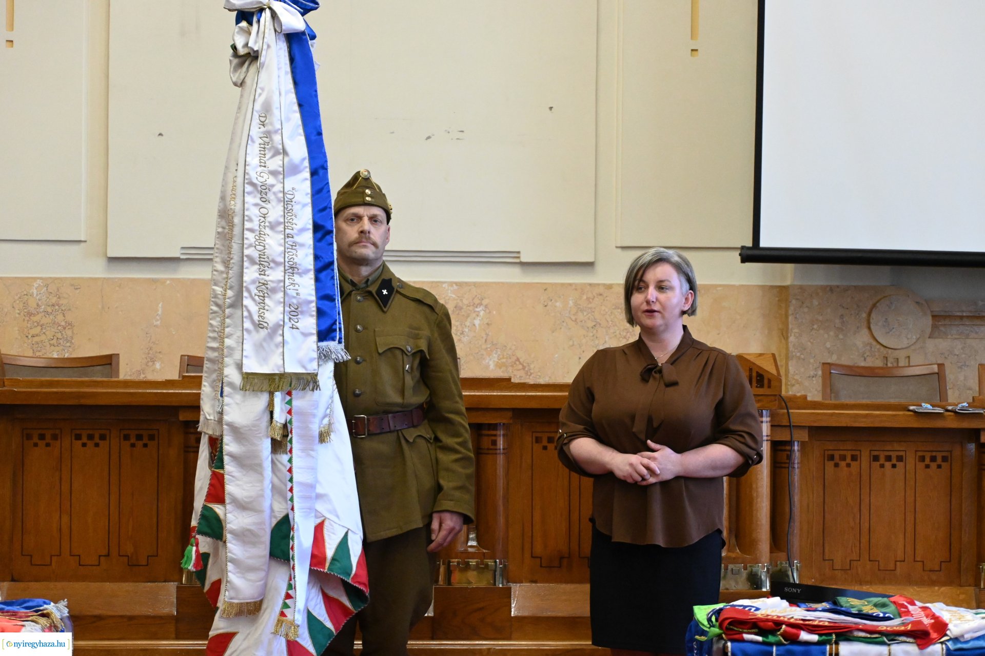 Honvédsuli Egyesület - csapatzászló átadás