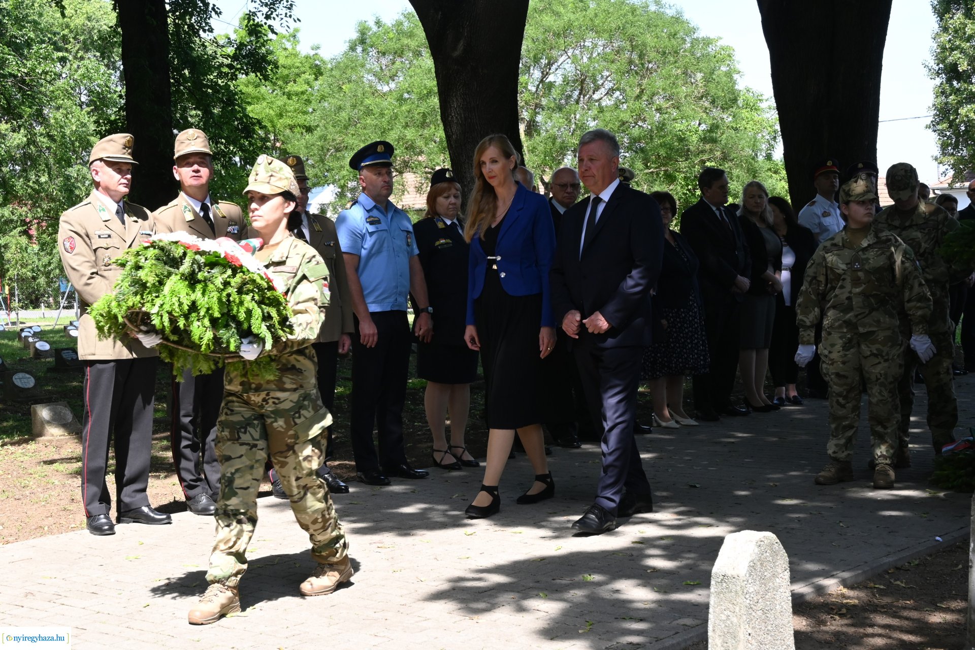 Hősök napja 2024 - koszorúzás a Hősök temetőjében