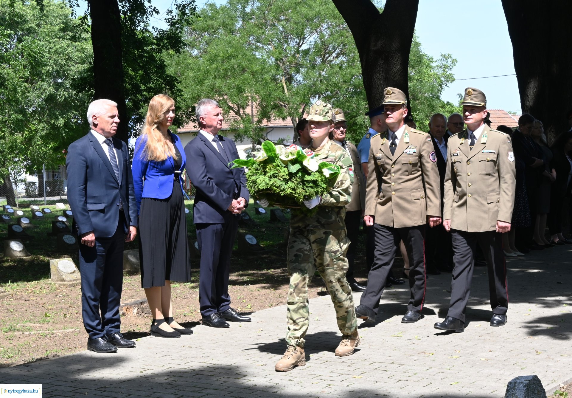 Hősök napja 2024 - koszorúzás a Hősök temetőjében