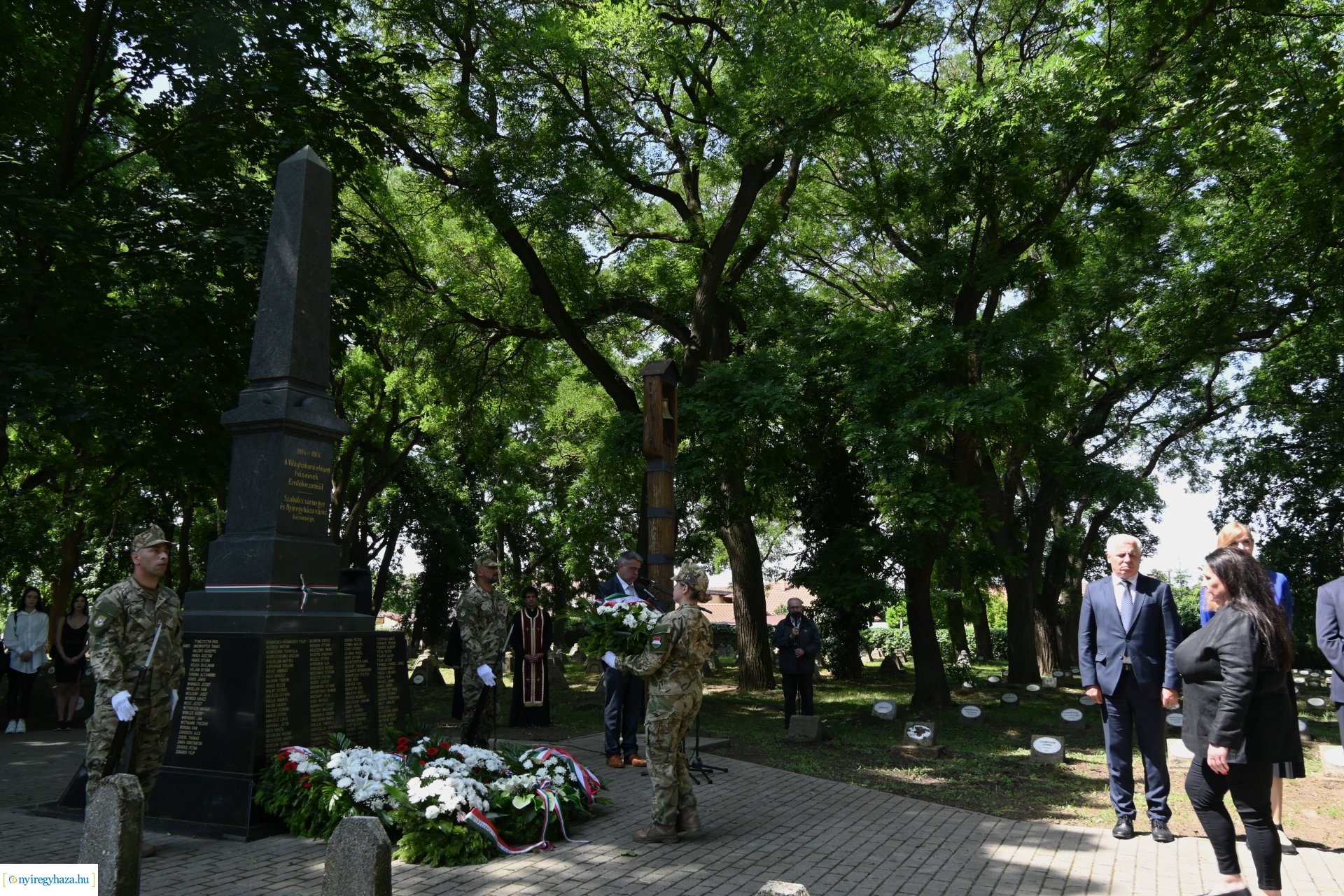 Hősök napja 2024 - koszorúzás a Hősök temetőjében