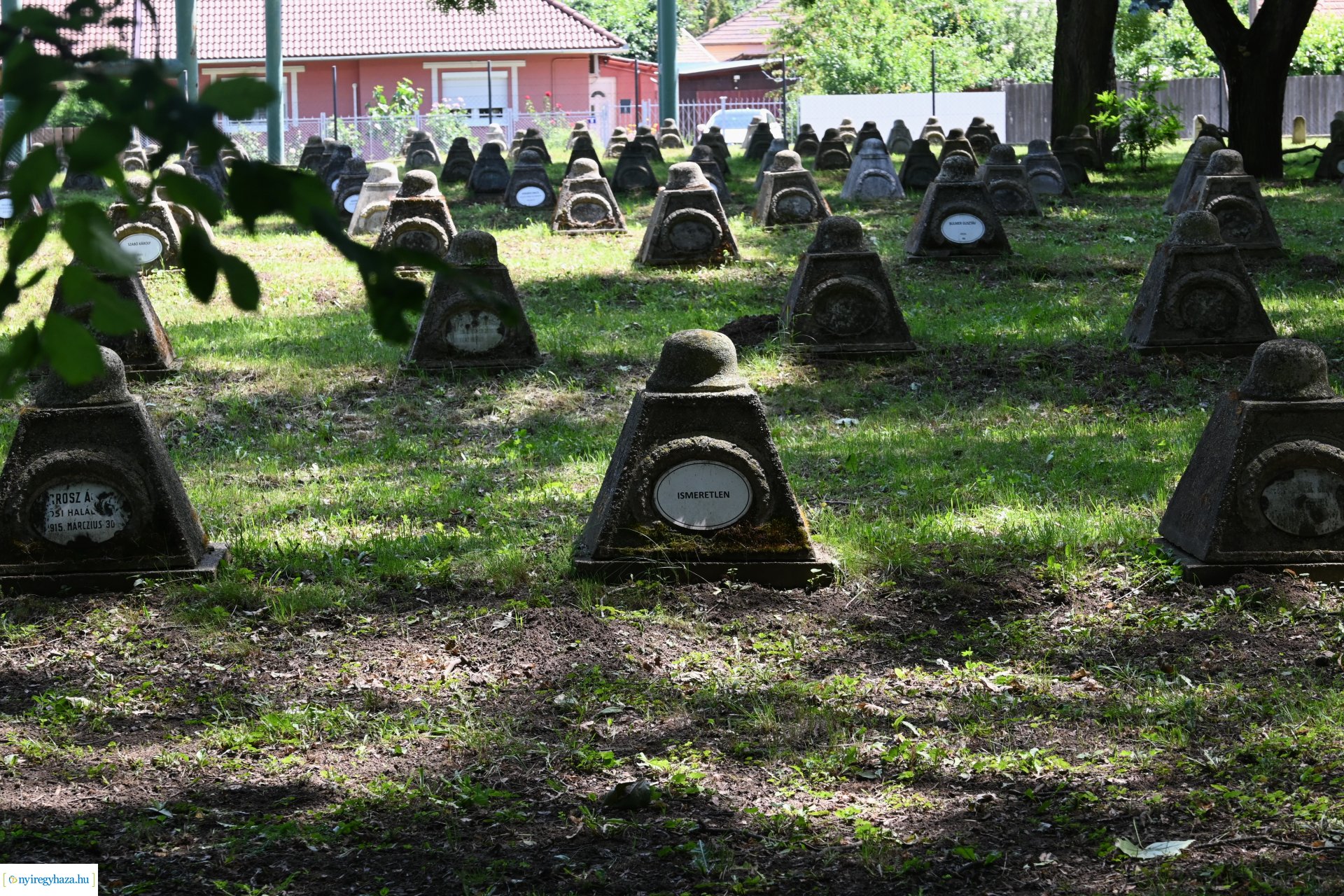 Hősök napja 2024 - koszorúzás a Hősök temetőjében