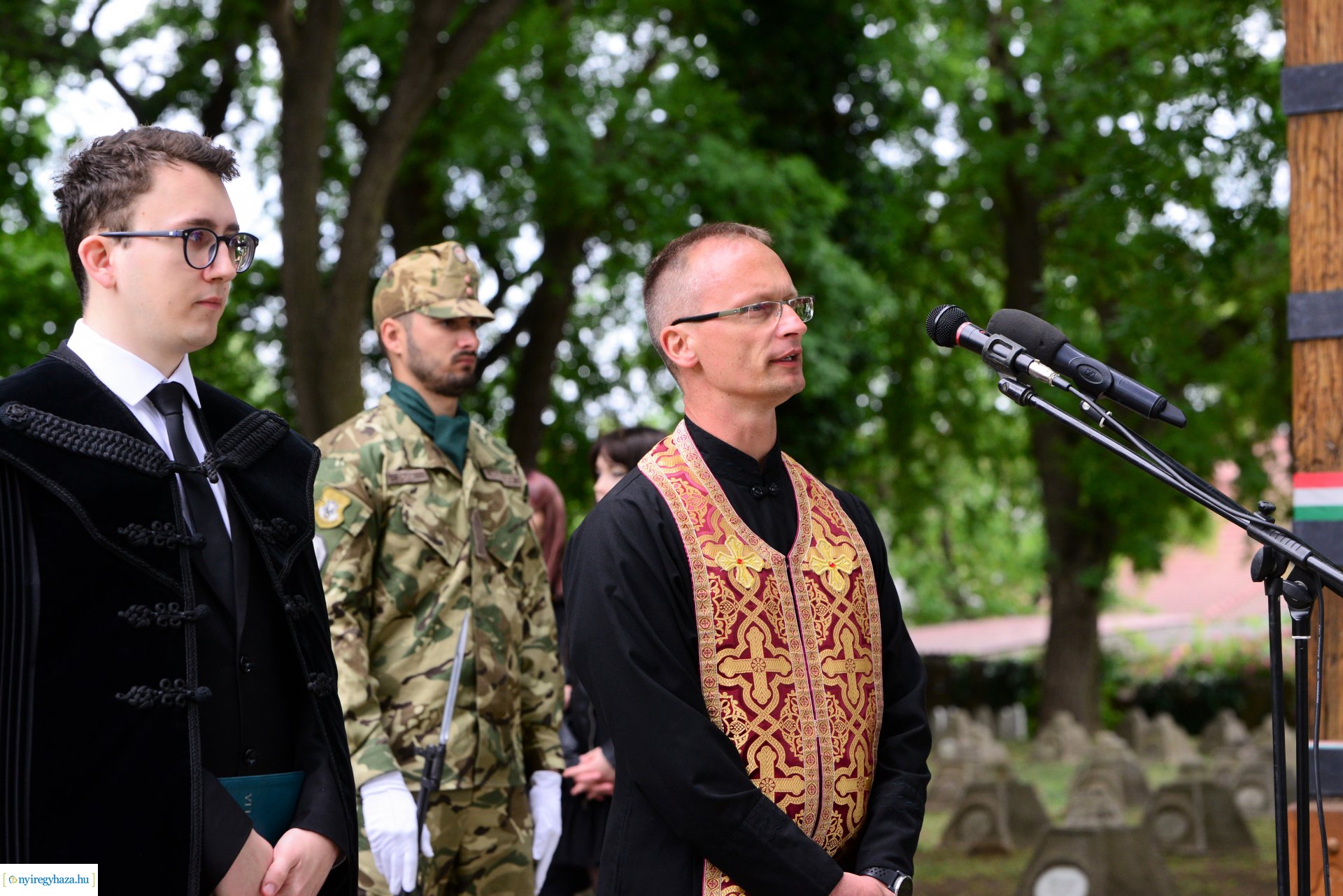 Hősök napja - megemlékezés a Hősök temetőjében