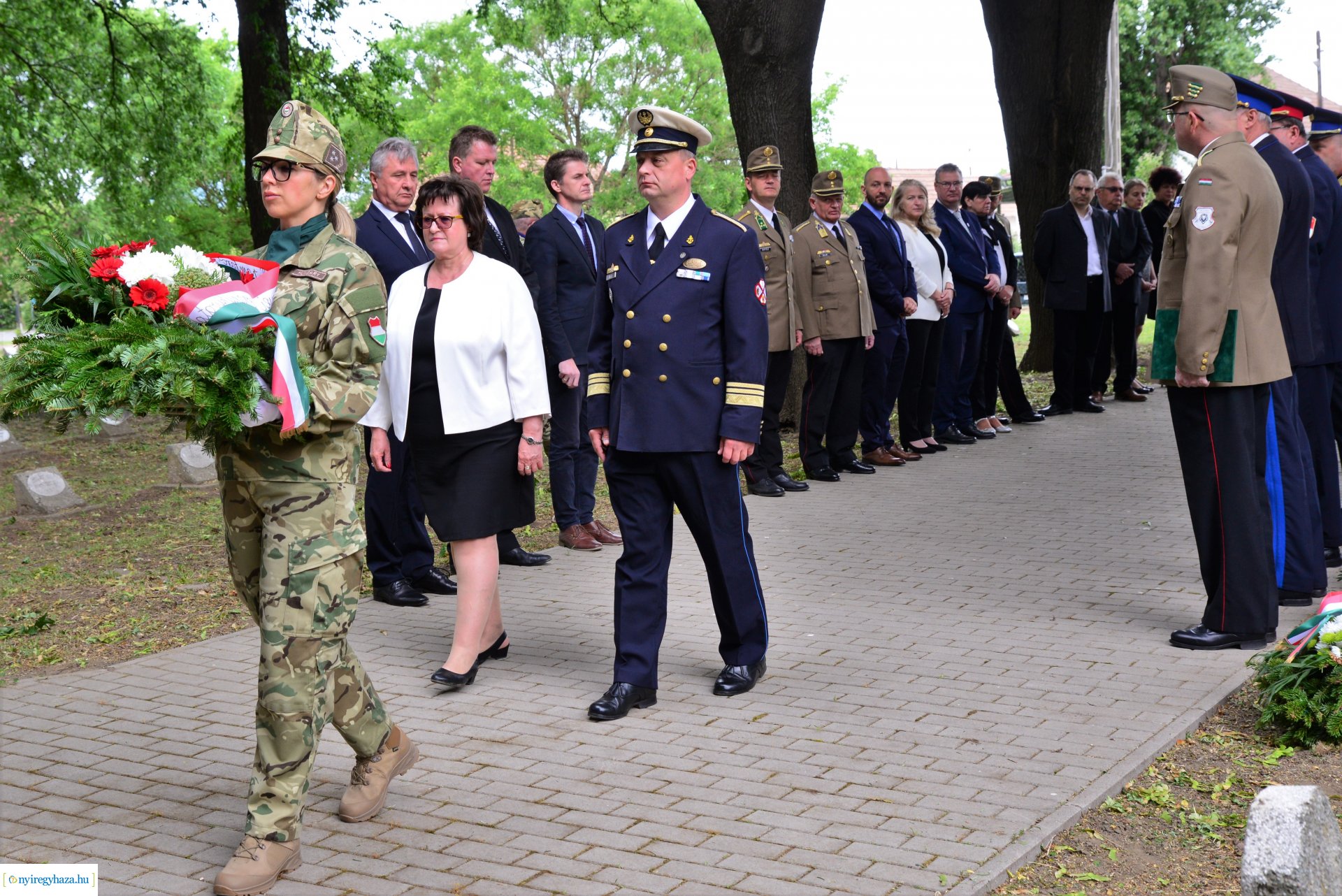 Hősök napja - megemlékezés a Hősök temetőjében