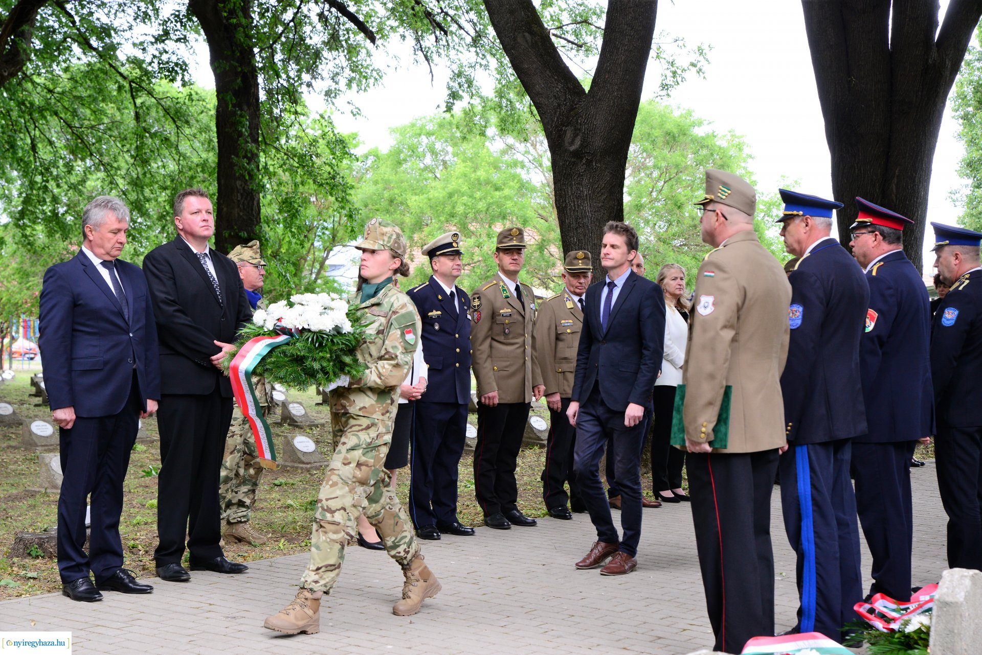 Hősök napja - megemlékezés a Hősök temetőjében