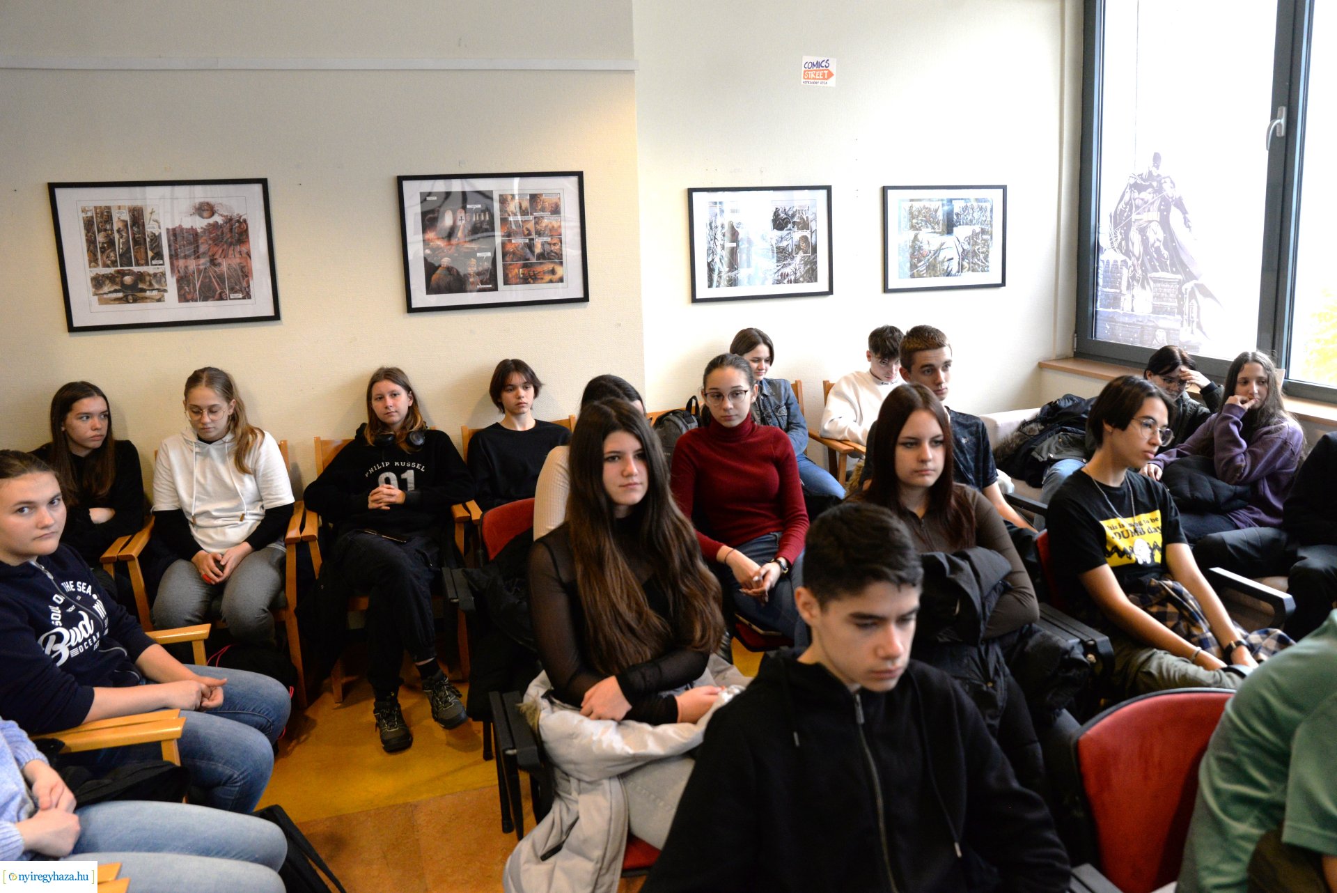 Hősök tere – a történelmi képregény Magyarországon - kötetbemutató a Képregénytárban