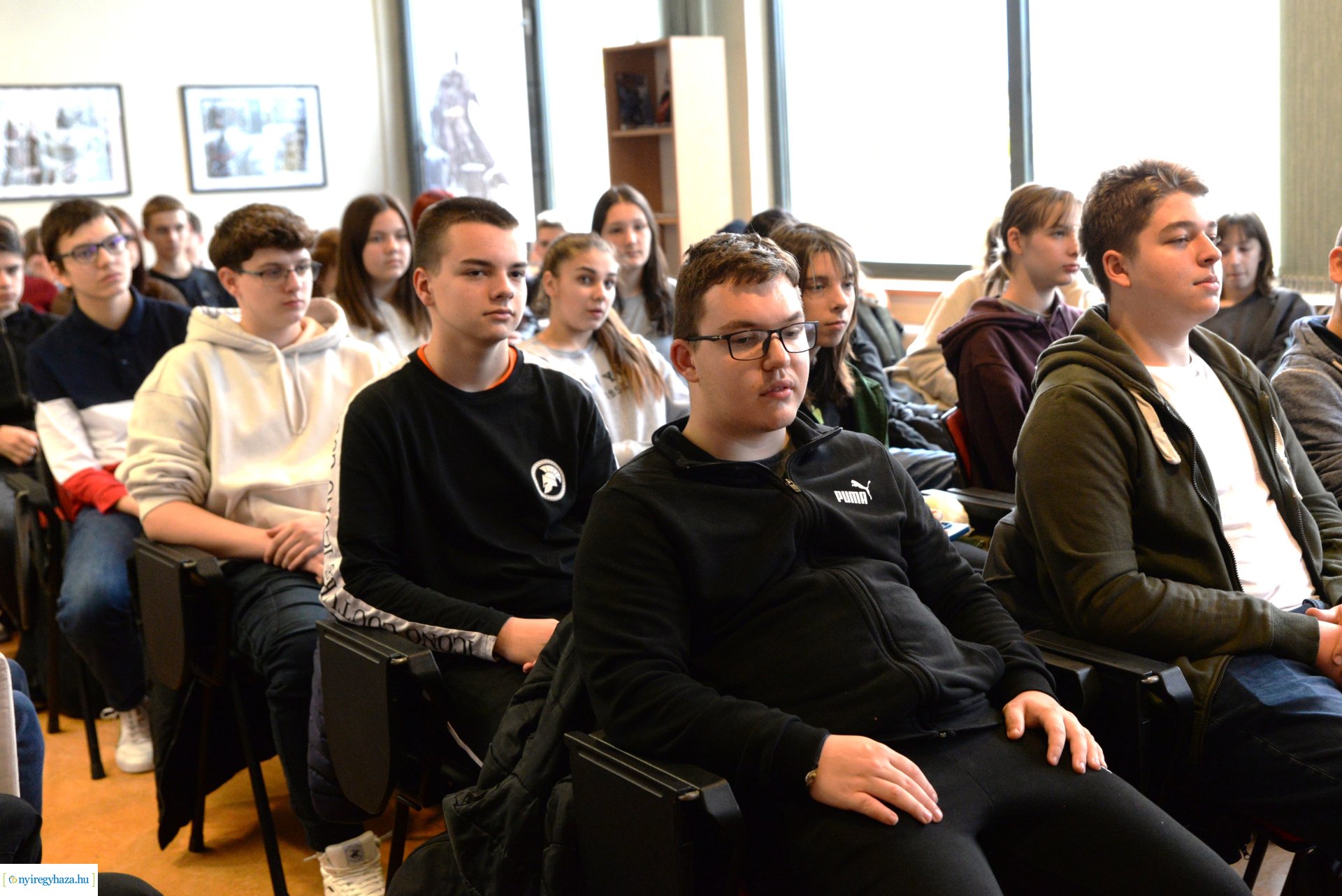 Hősök tere – a történelmi képregény Magyarországon - kötetbemutató a Képregénytárban